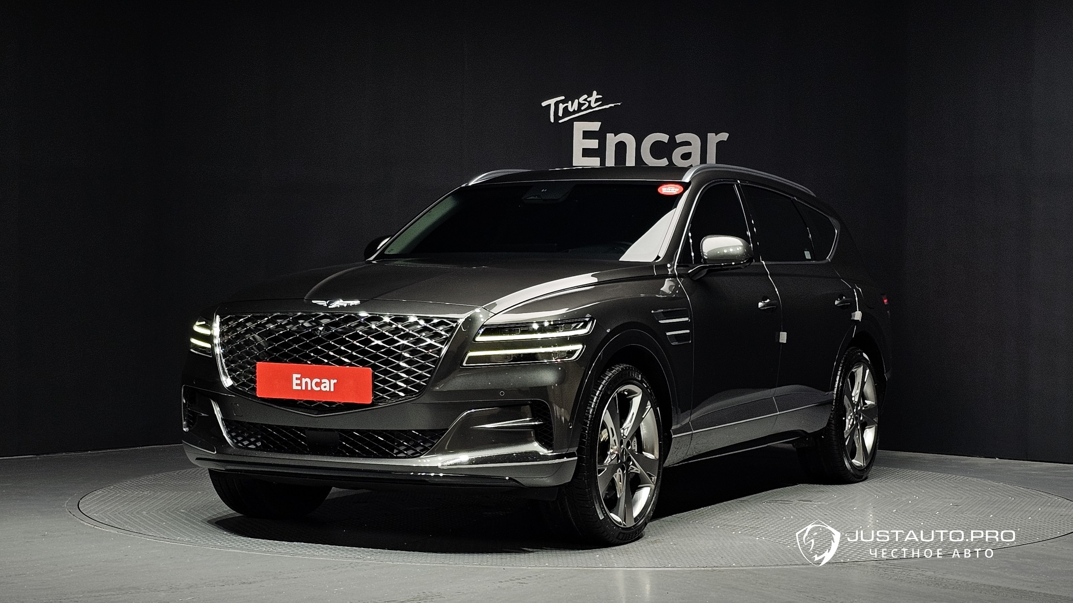 Автомобиль Genesis GV80