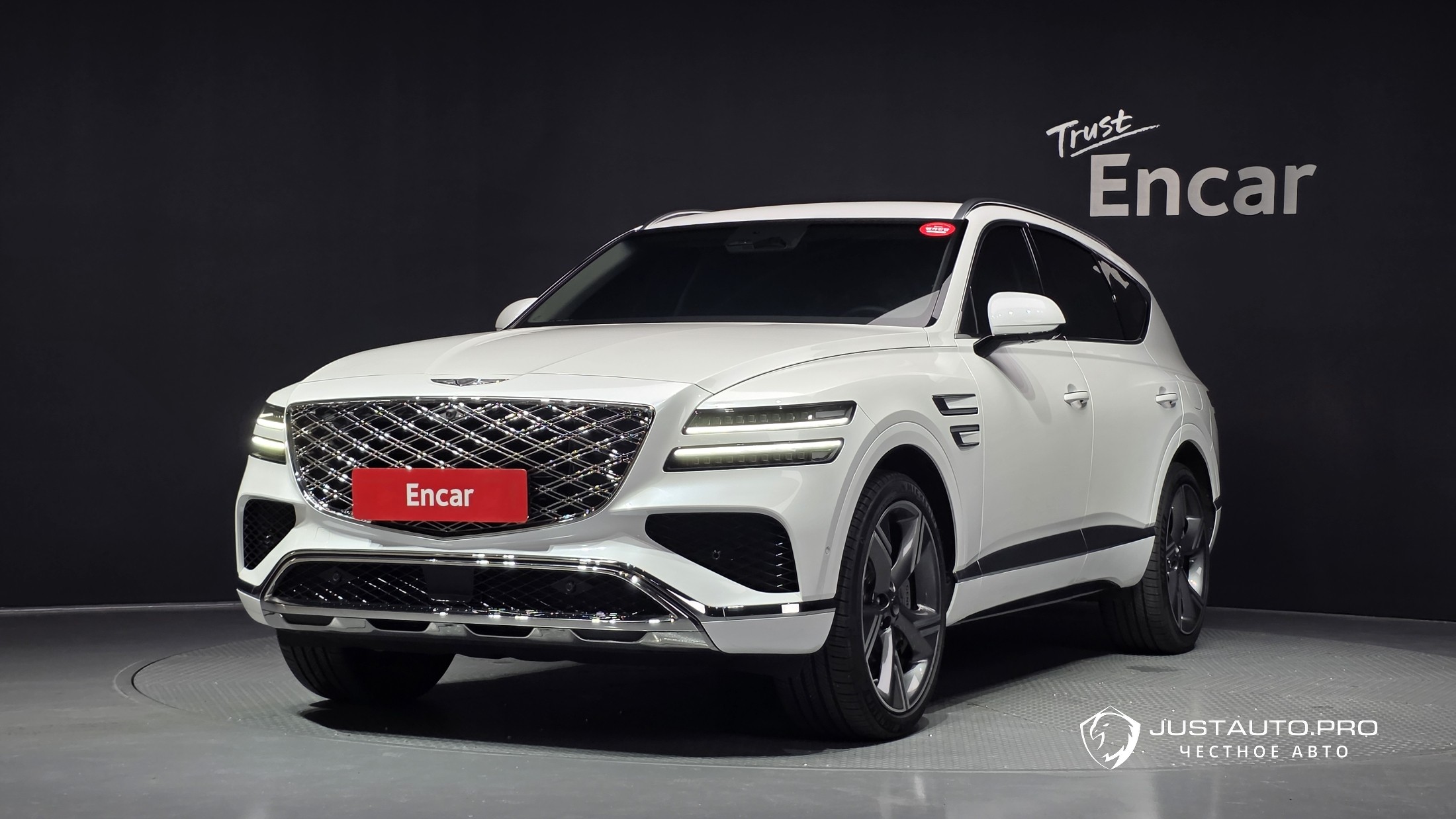 Автомобиль Genesis GV80