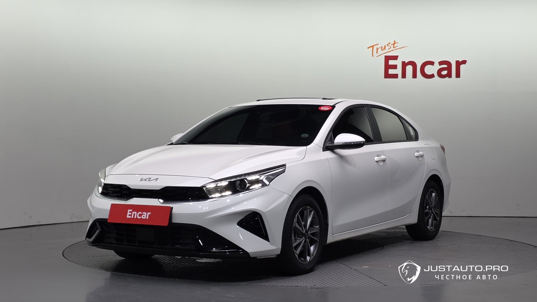 Автомобиль Kia K3