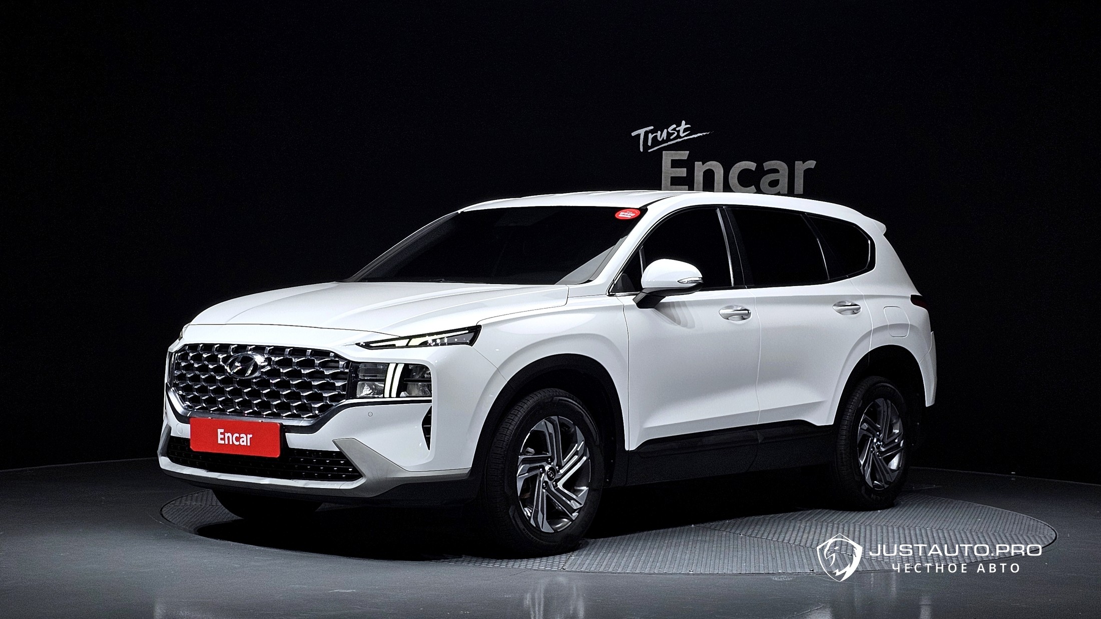 Автомобиль Hyundai Santafe