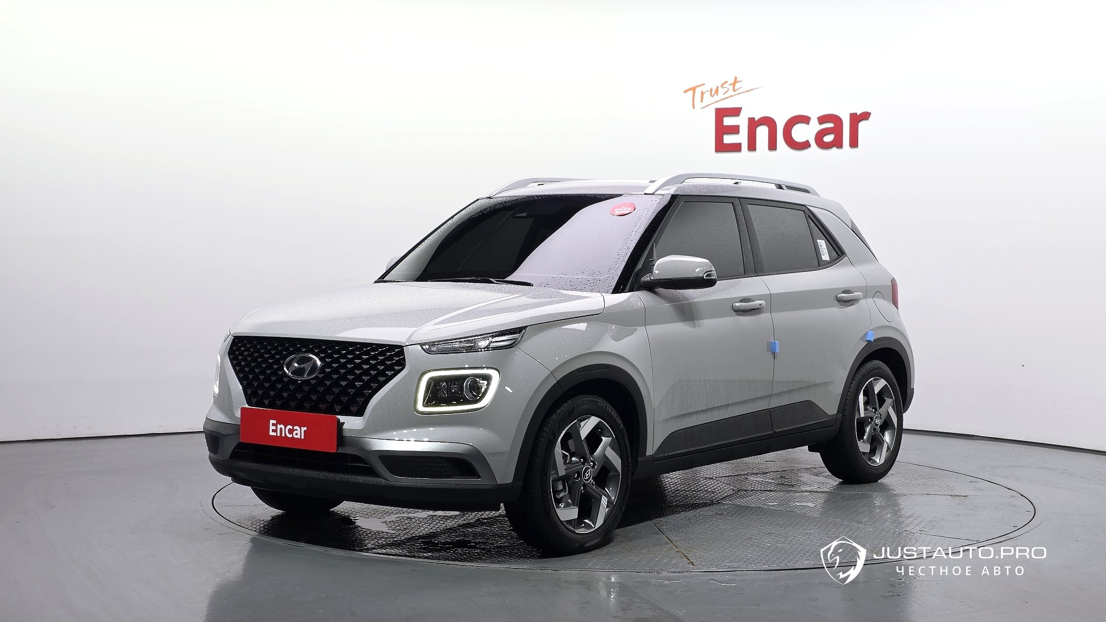 Автомобиль Hyundai Venue