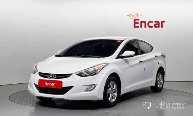 Автомобиль Hyundai AVANTE