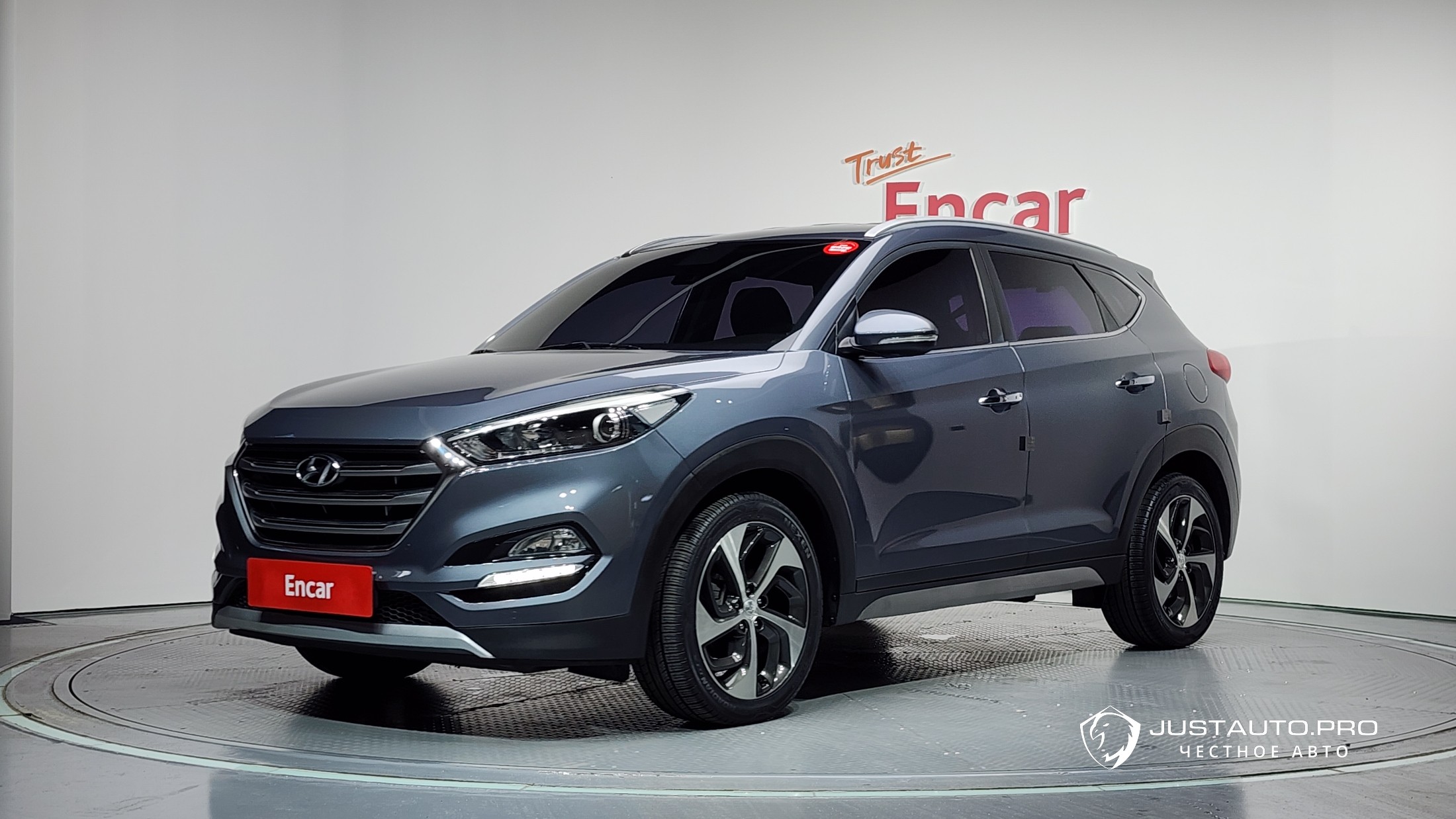 Автомобиль Hyundai Tucson