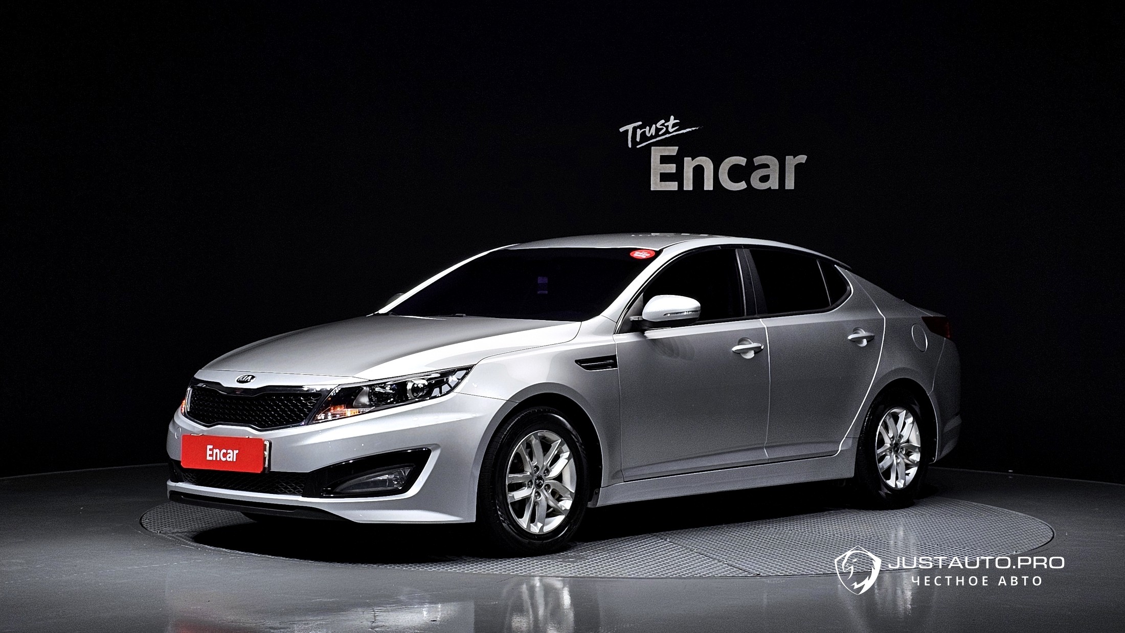 Автомобиль Kia K5