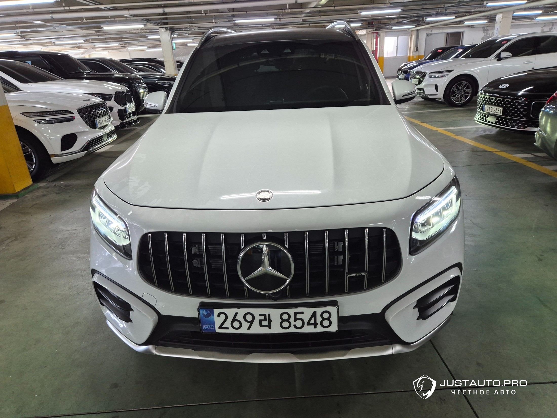 Автомобиль Mercedes-Benz GLB-Class