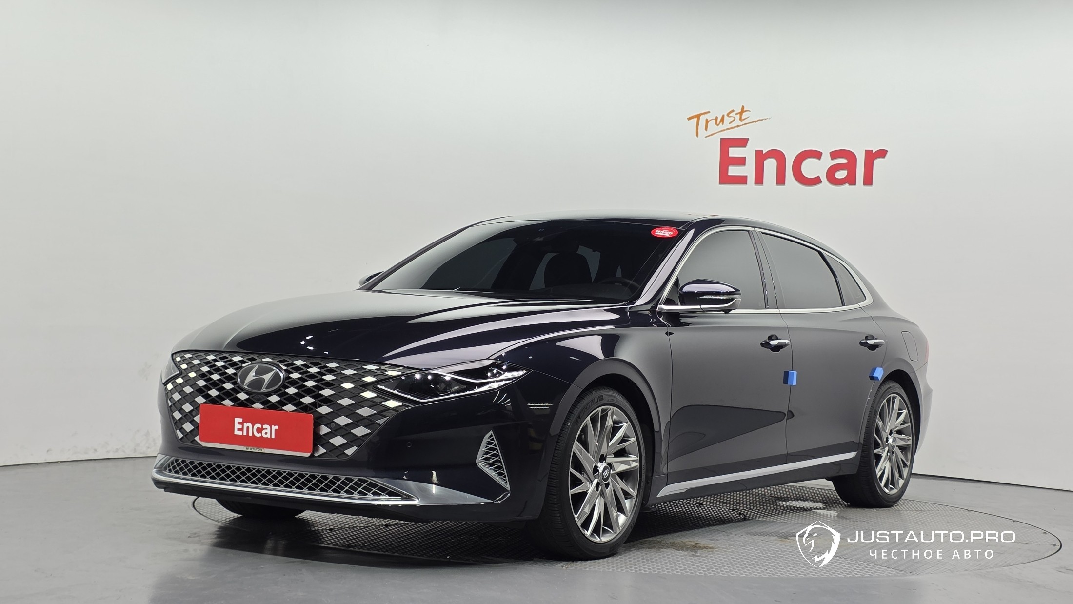 Автомобиль Hyundai Grandeur