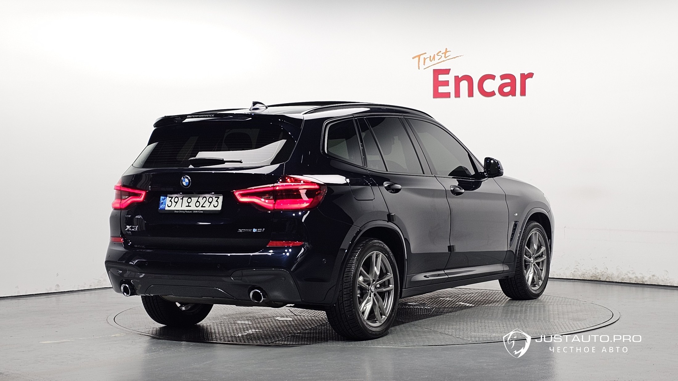 Автомобиль BMW X3
