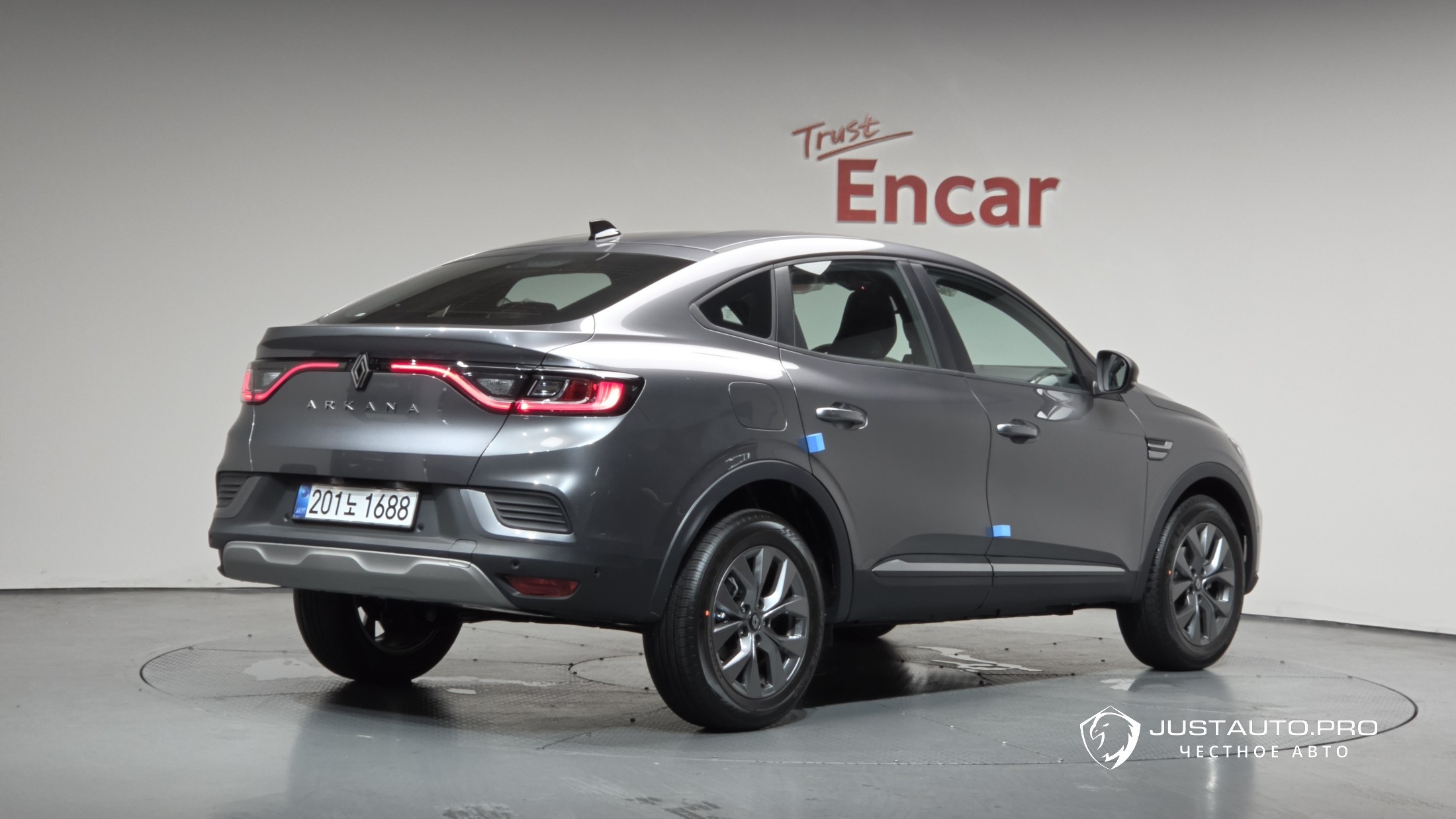 Автомобиль Renault-KoreaSamsung Arkana