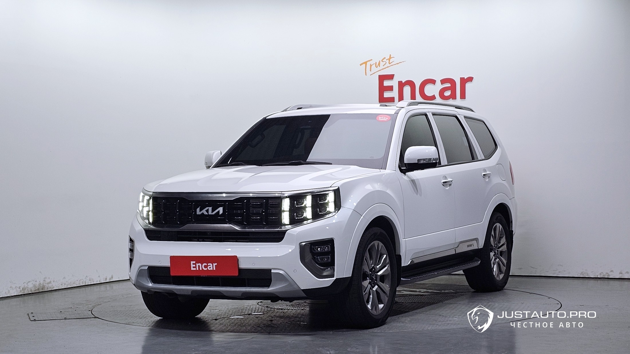 Автомобиль Kia Mohave