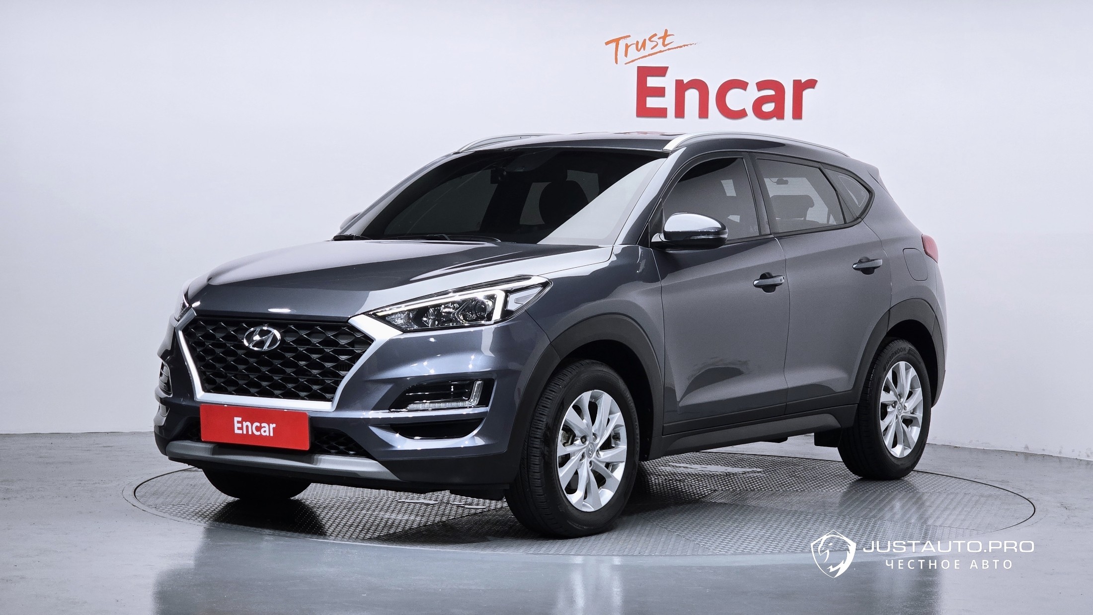 Автомобиль Hyundai Tucson