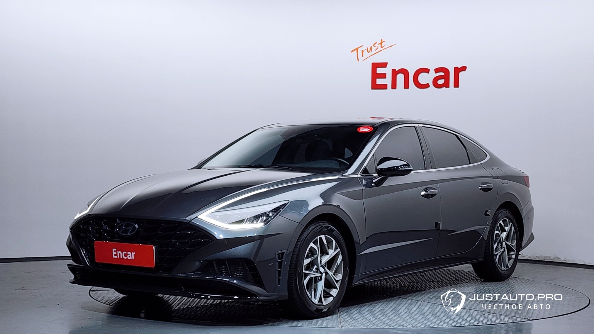 Автомобиль Hyundai Sonata