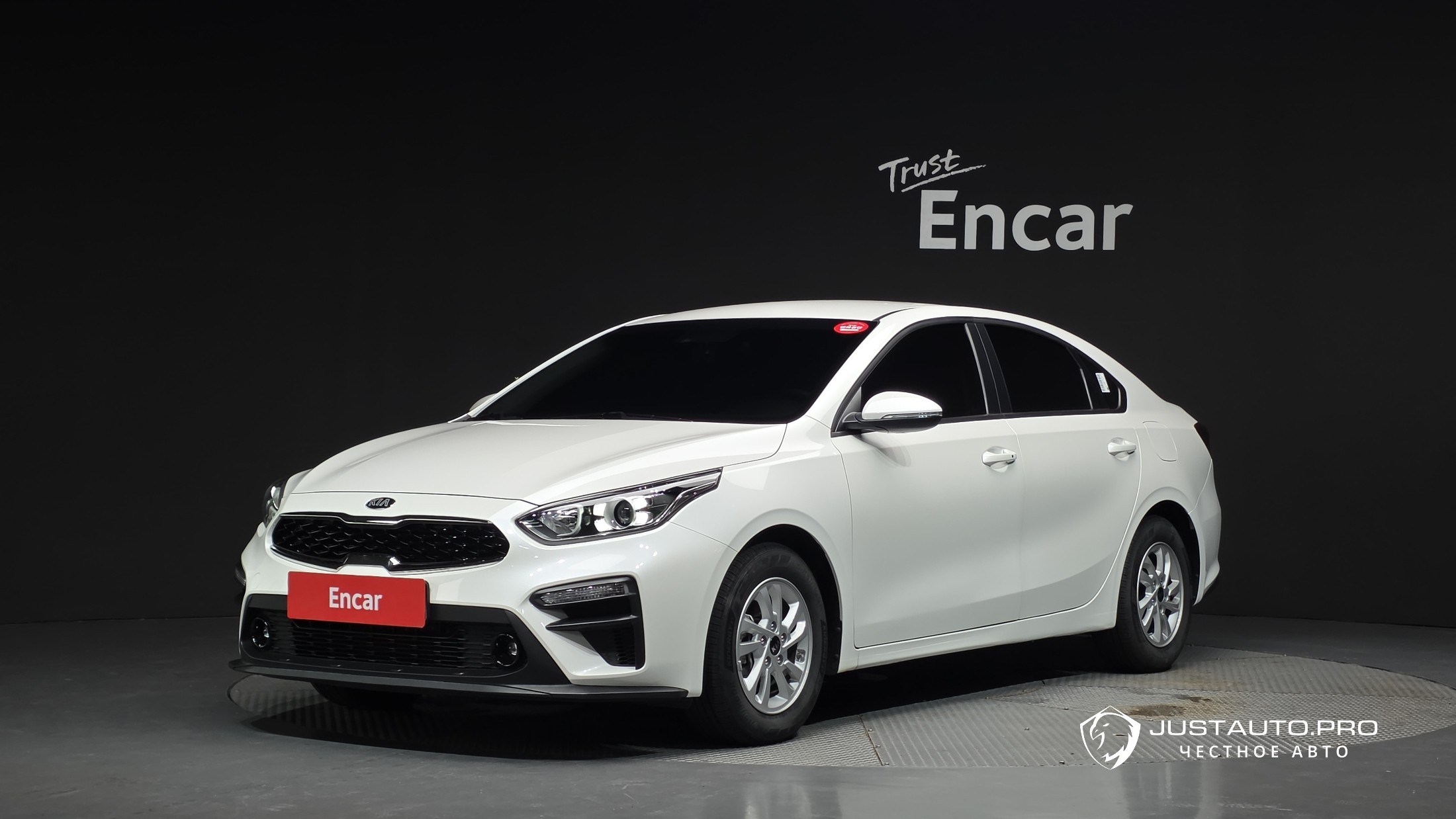 Автомобиль Kia K3