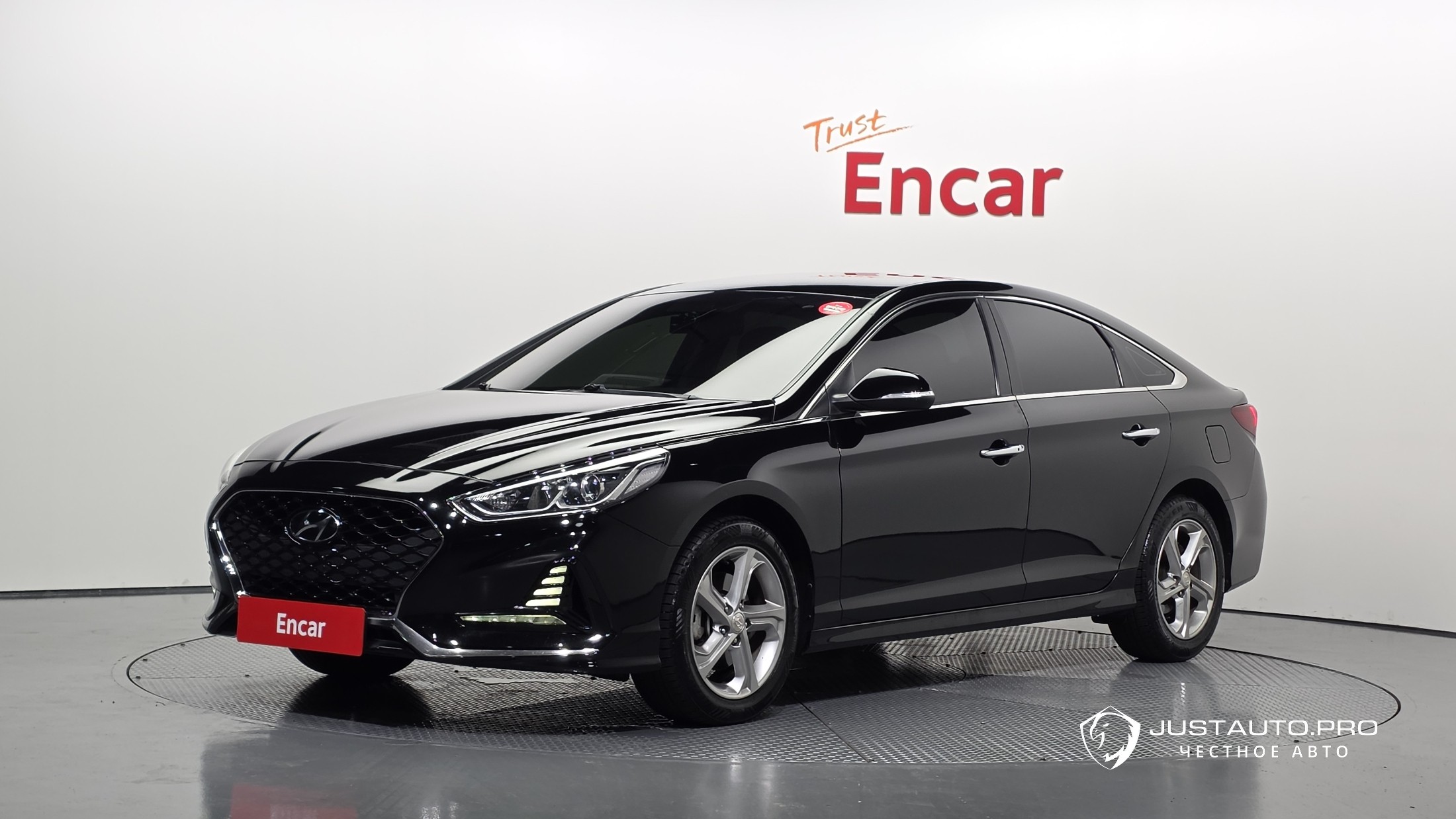 Автомобиль Hyundai Sonata