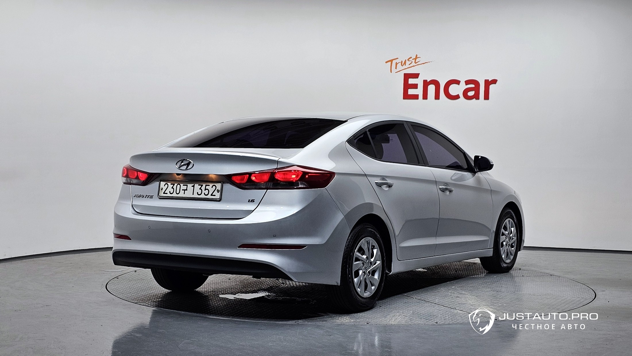 Автомобиль Hyundai AVANTE