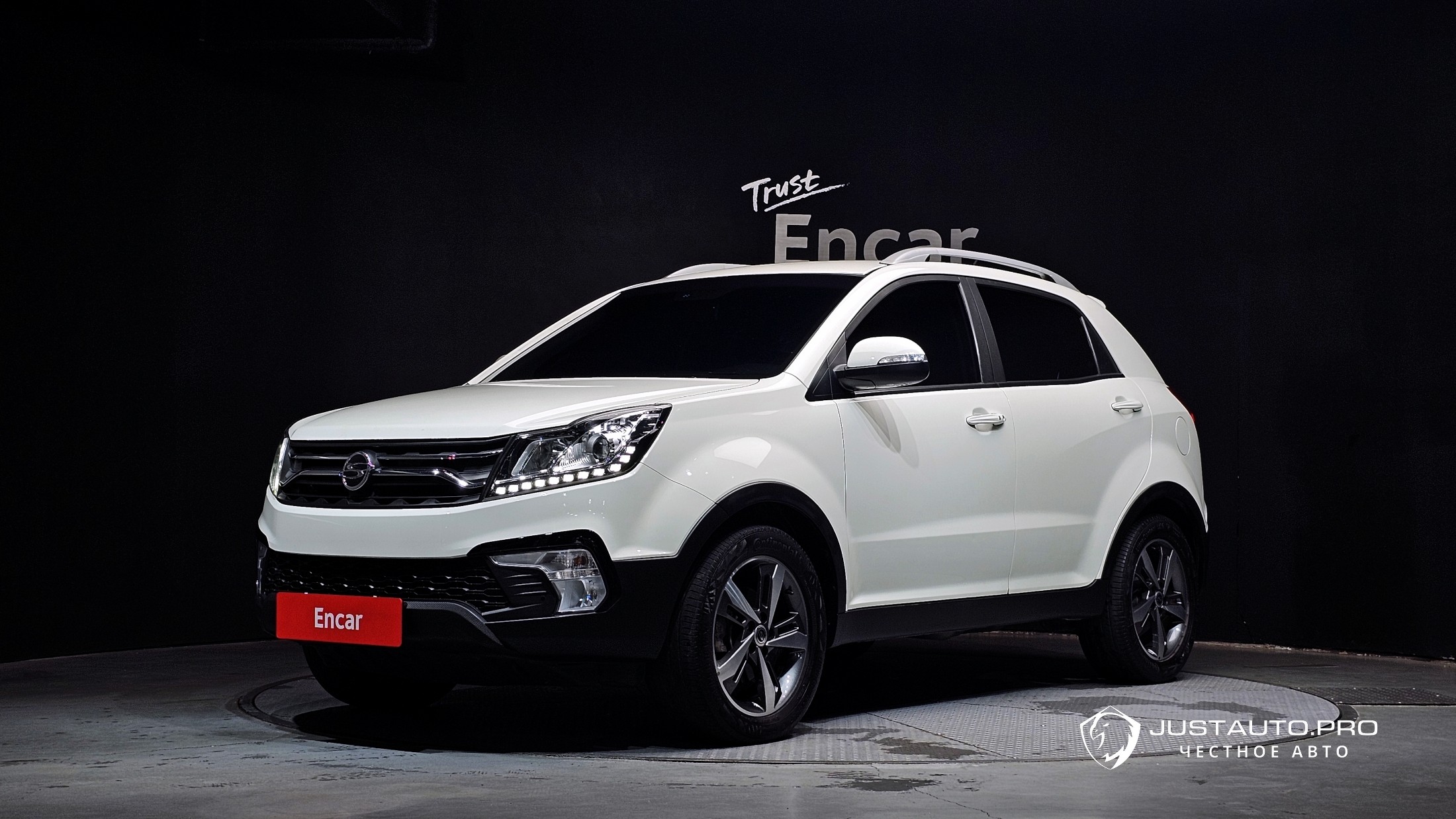 Автомобиль KG_Mobility_Ssangyong KORANDO