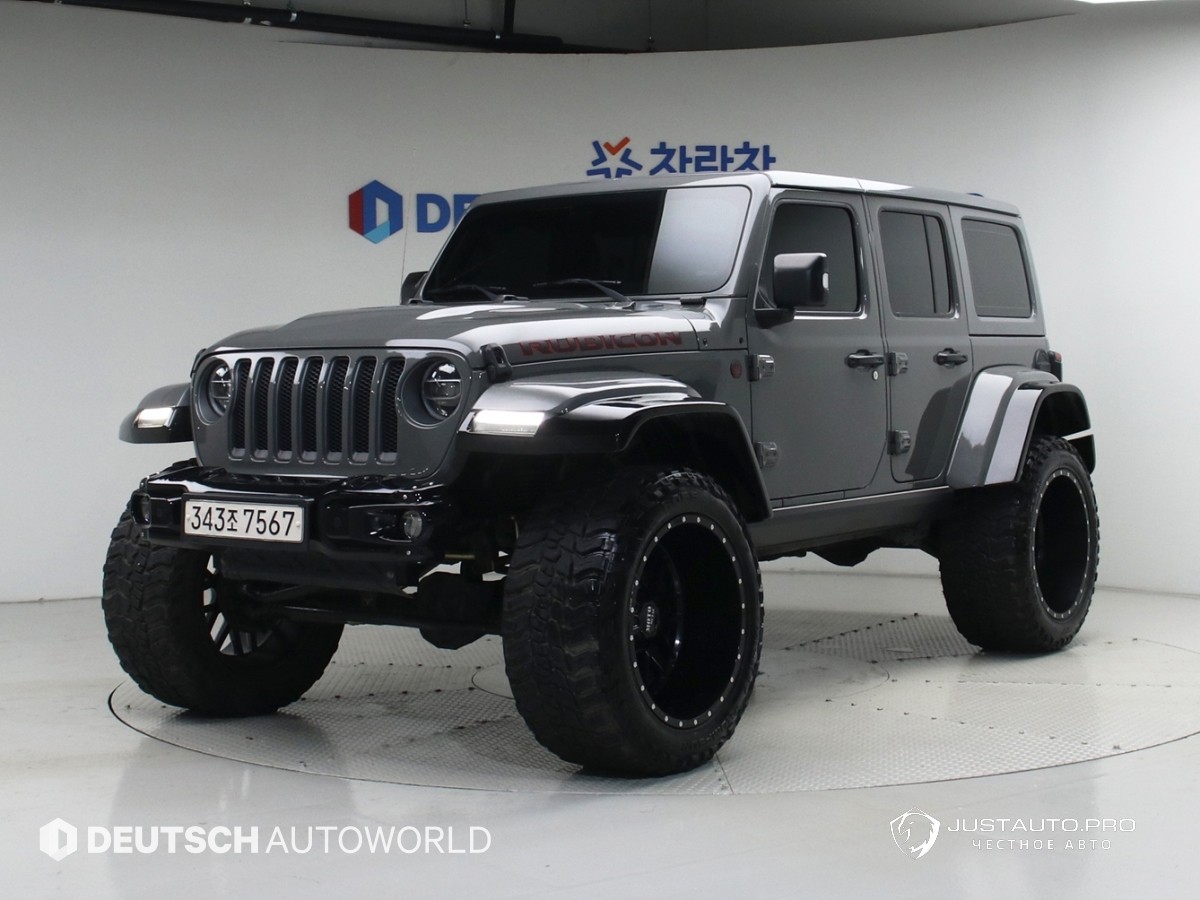 Автомобиль Jeep Wrangler