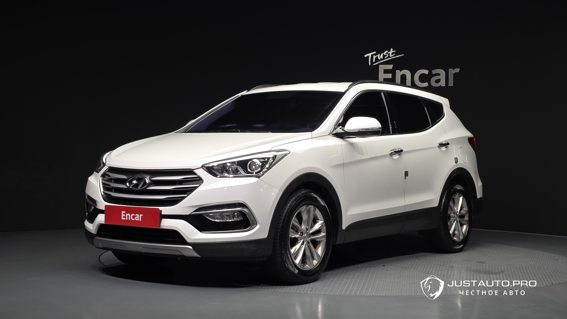 Автомобиль Hyundai Santafe