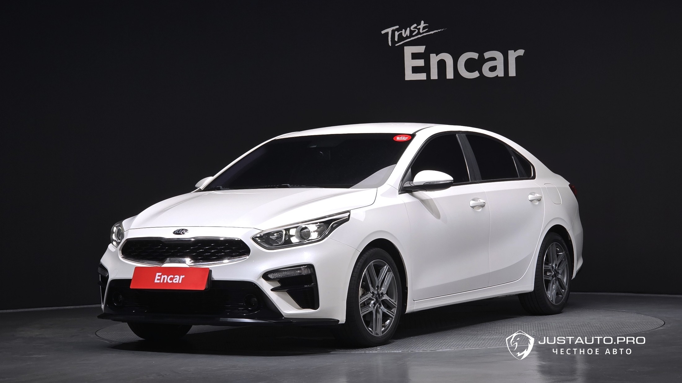 Автомобиль Kia K3