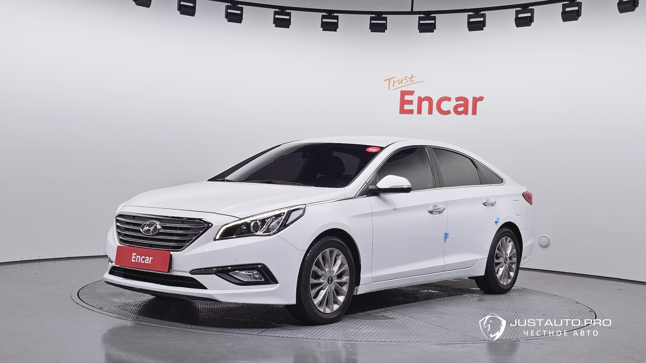 Автомобиль Hyundai Sonata