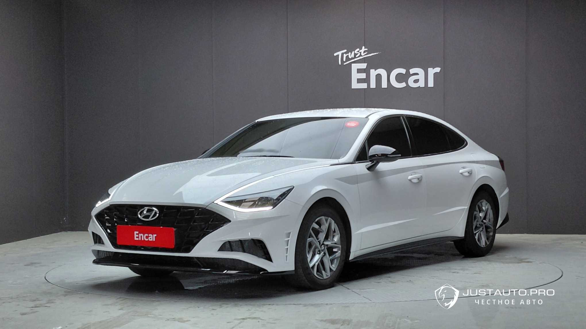 Автомобиль Hyundai Sonata