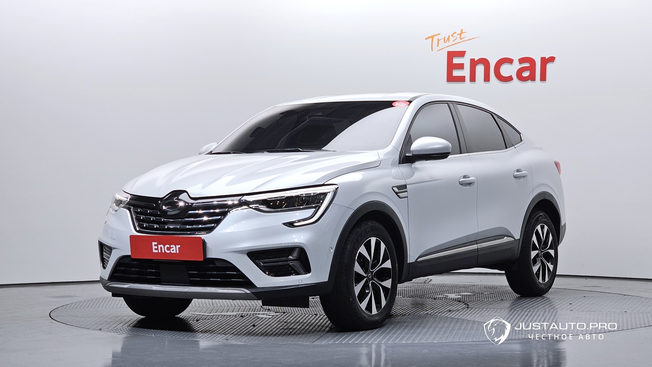 Автомобиль Renault-KoreaSamsung XM3
