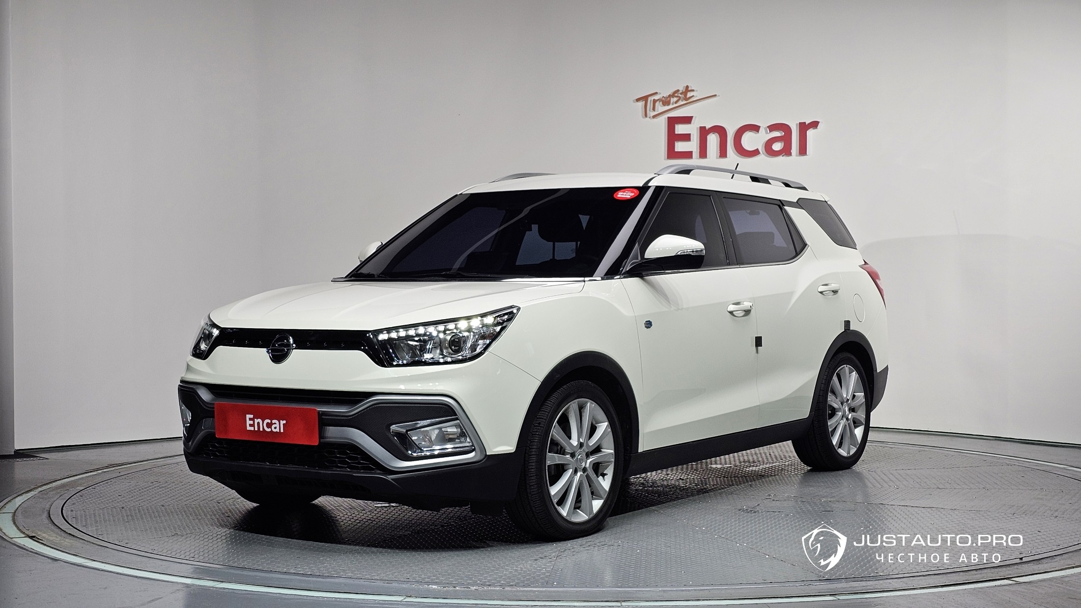 Автомобиль KG_Mobility_Ssangyong TIBOLI