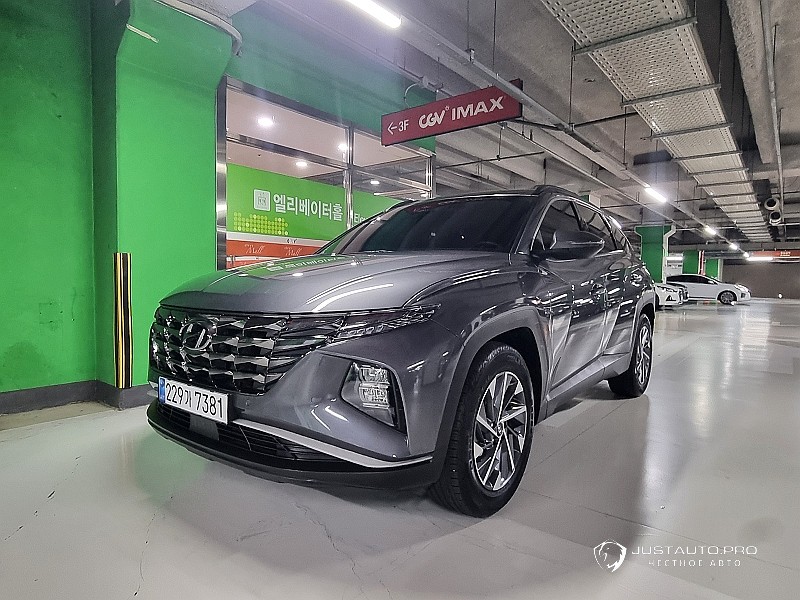 Автомобиль Hyundai Tucson