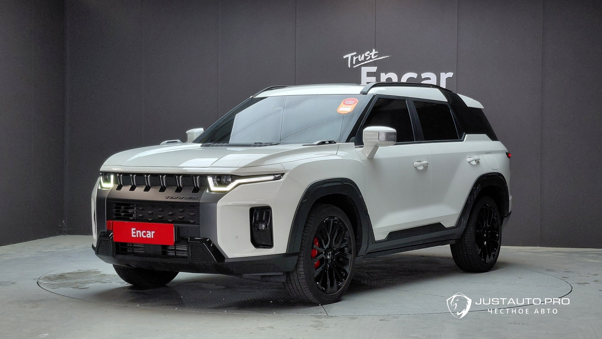 Автомобиль KG_Mobility_Ssangyong Torres