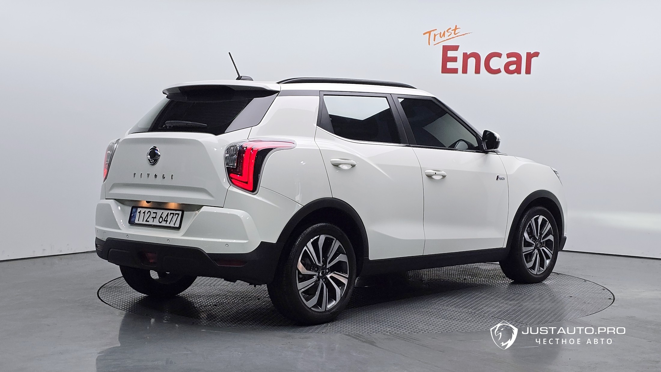 Автомобиль KG_Mobility_Ssangyong TIBOLI