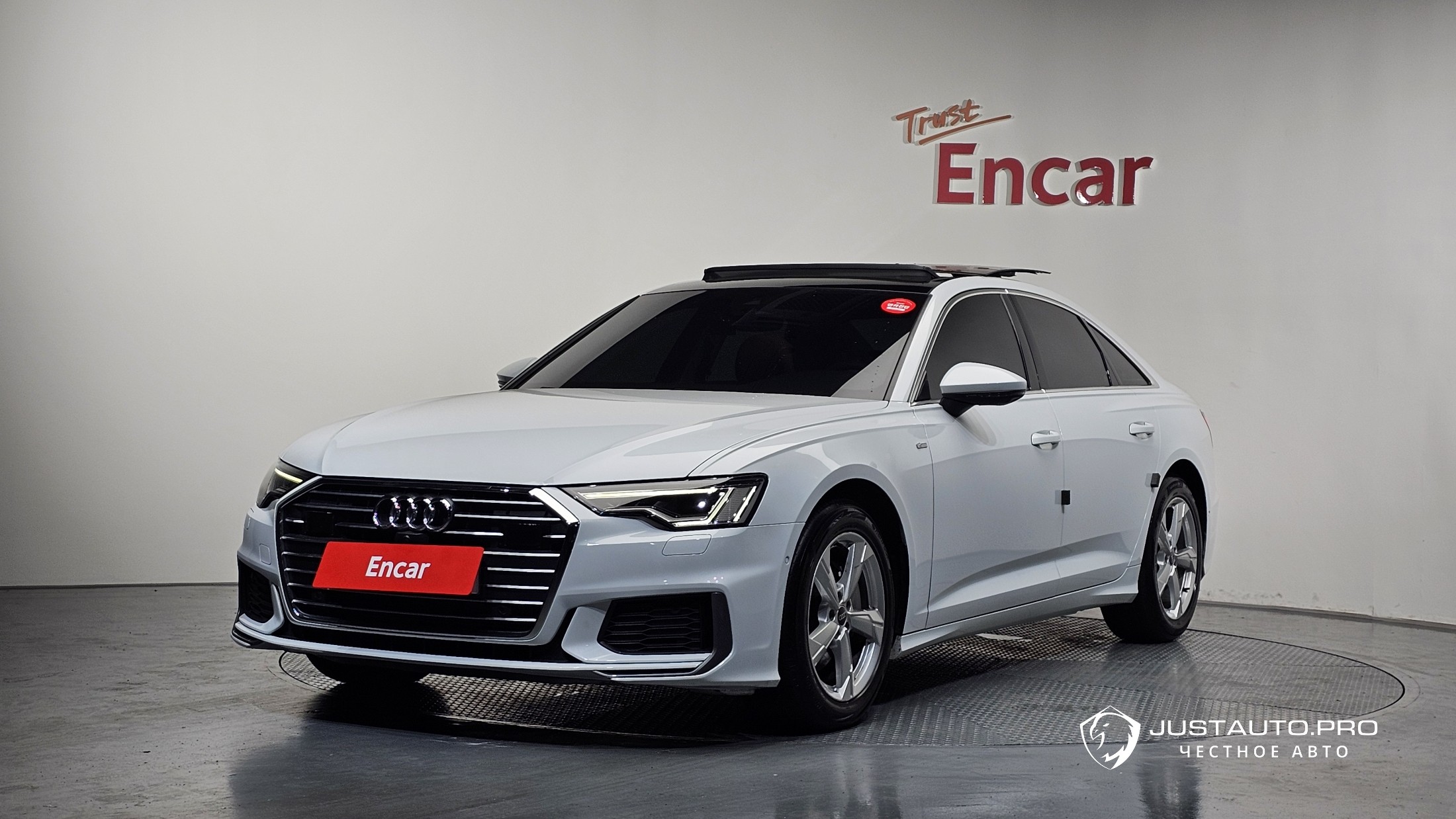 Автомобиль Audi A6