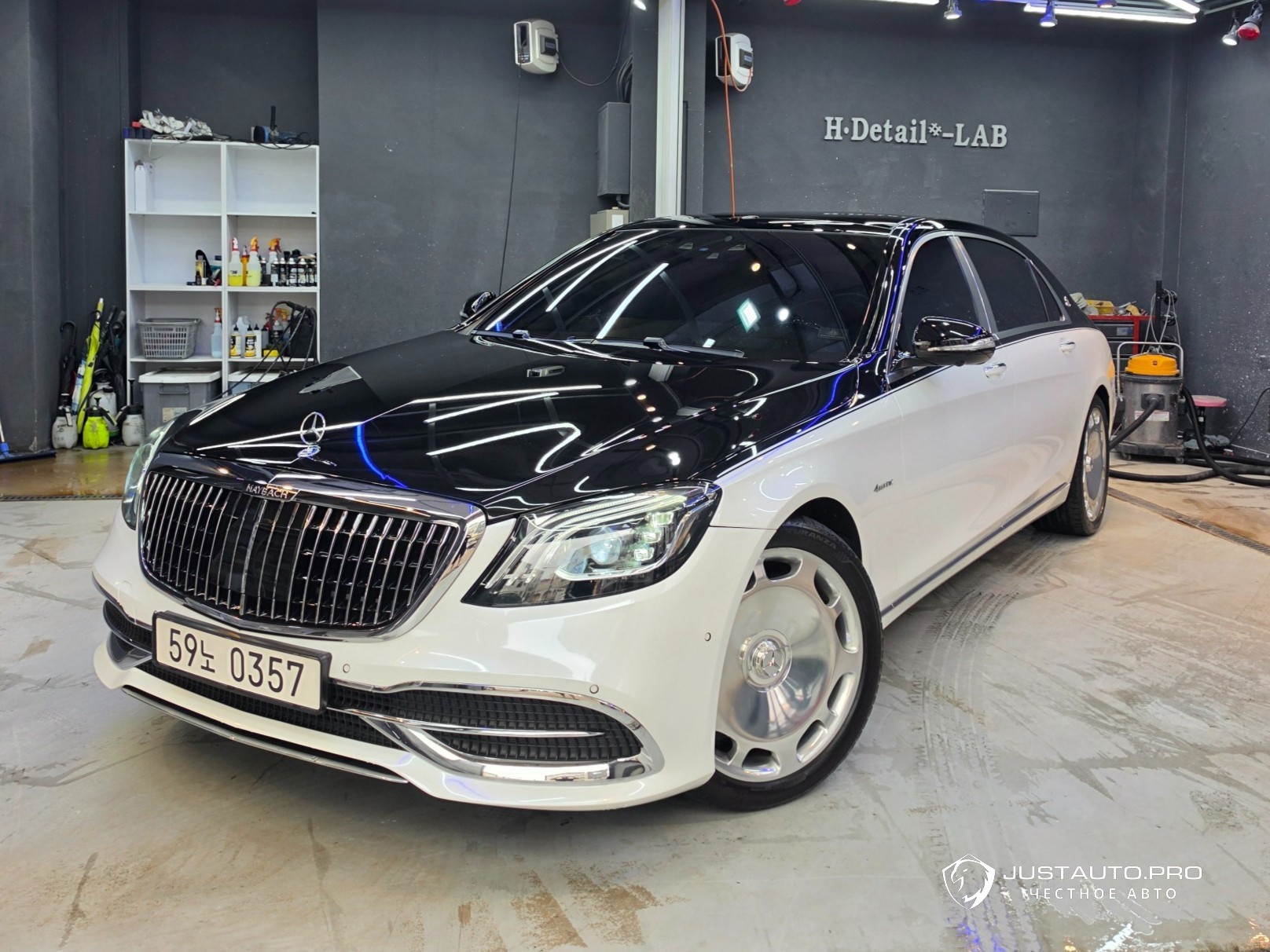 Автомобиль Mercedes-Benz S-Class