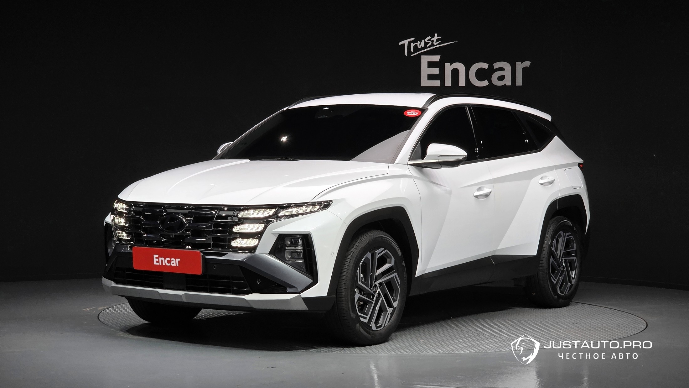 Автомобиль Hyundai Tucson
