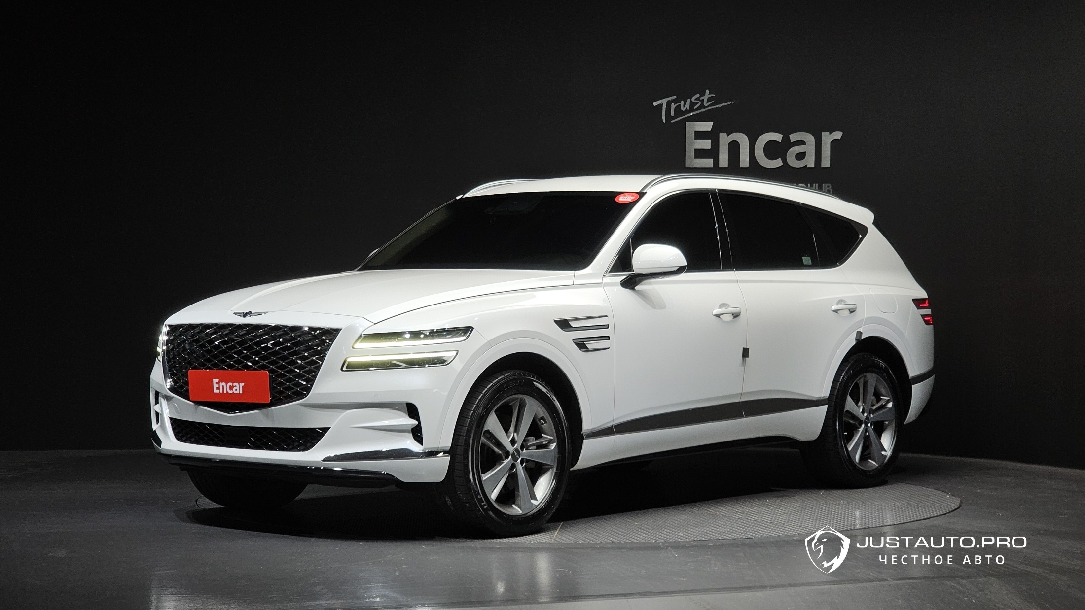 Автомобиль Genesis GV80