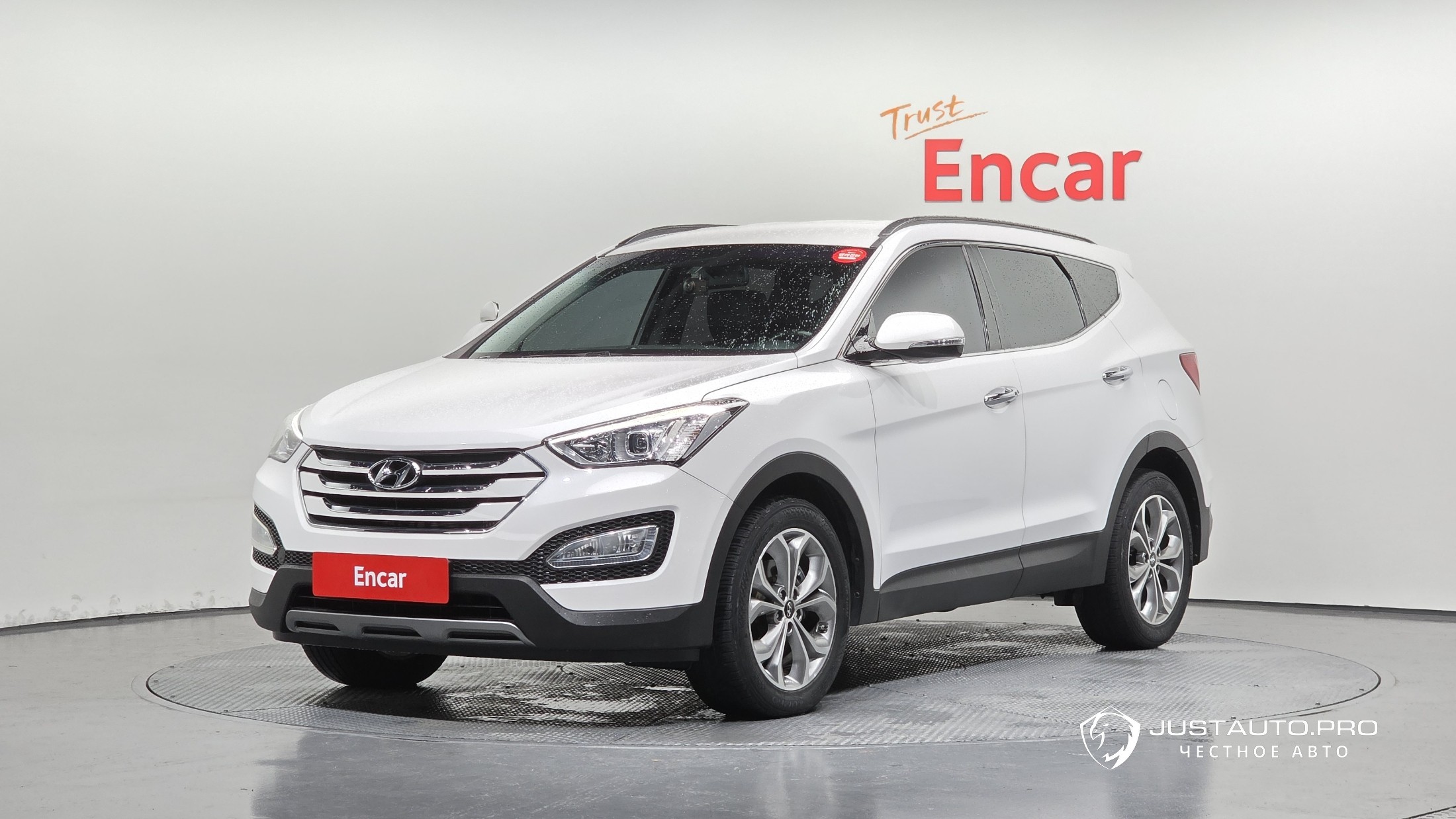 Автомобиль Hyundai Santafe