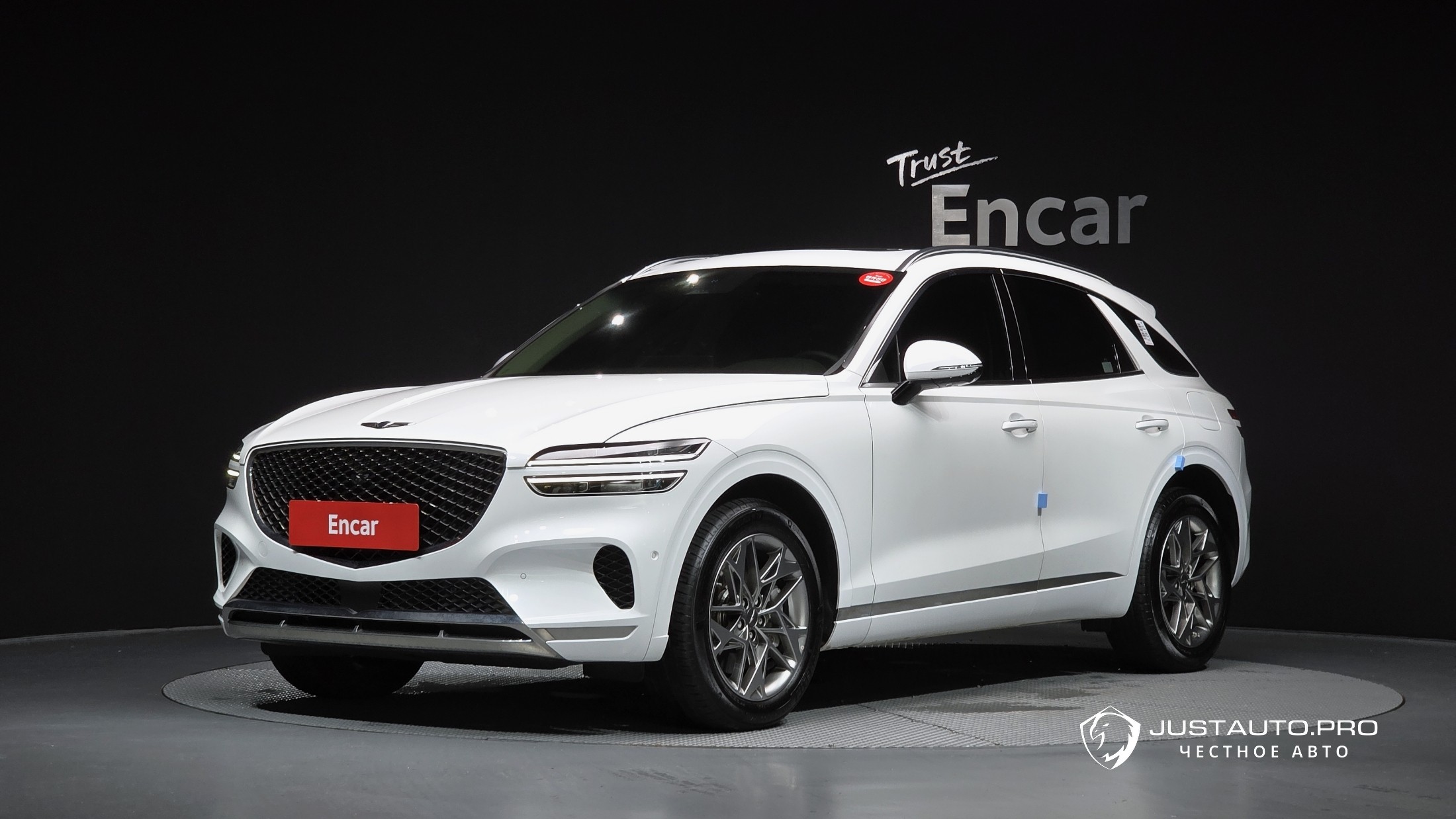 Автомобиль Genesis GV70