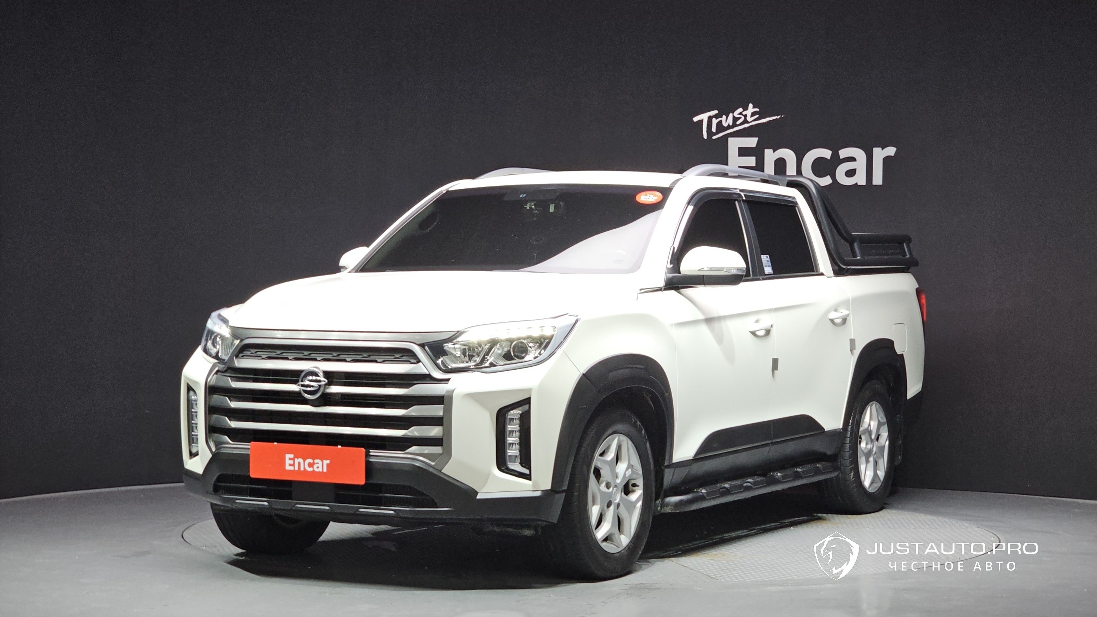 Автомобиль KG_Mobility_Ssangyong Rexton