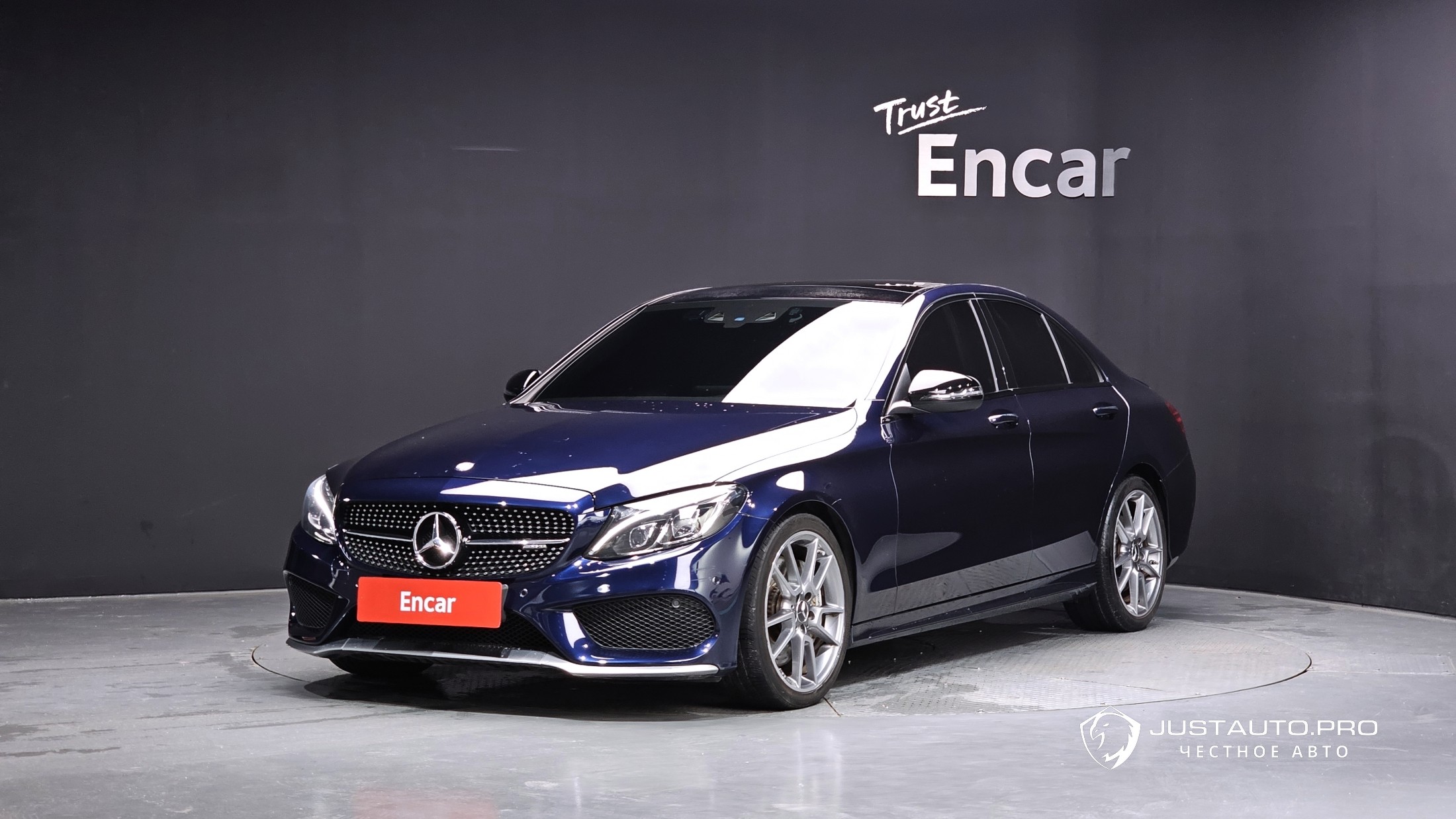 Автомобиль Mercedes-Benz C-Class