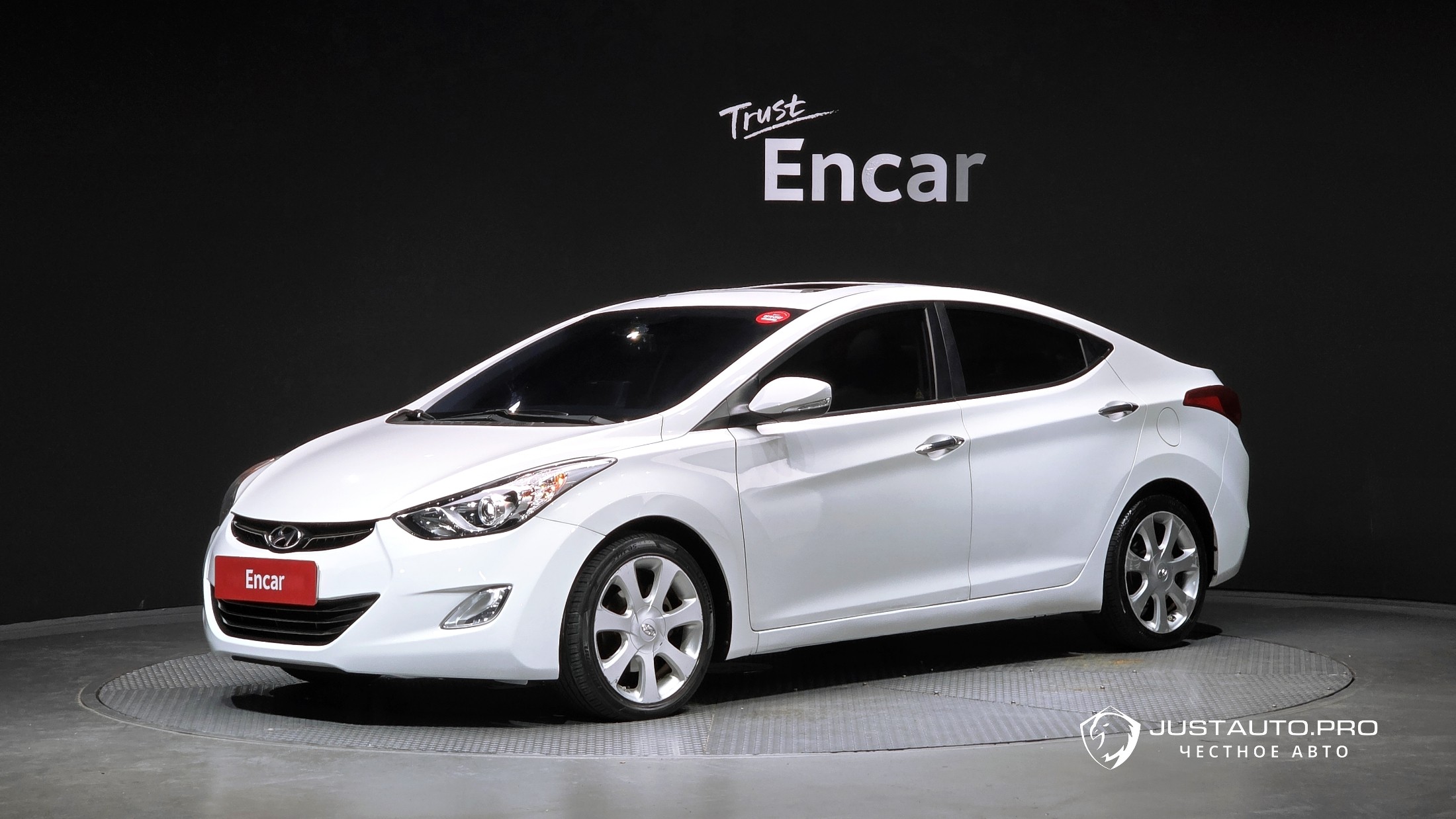 Автомобиль Hyundai AVANTE