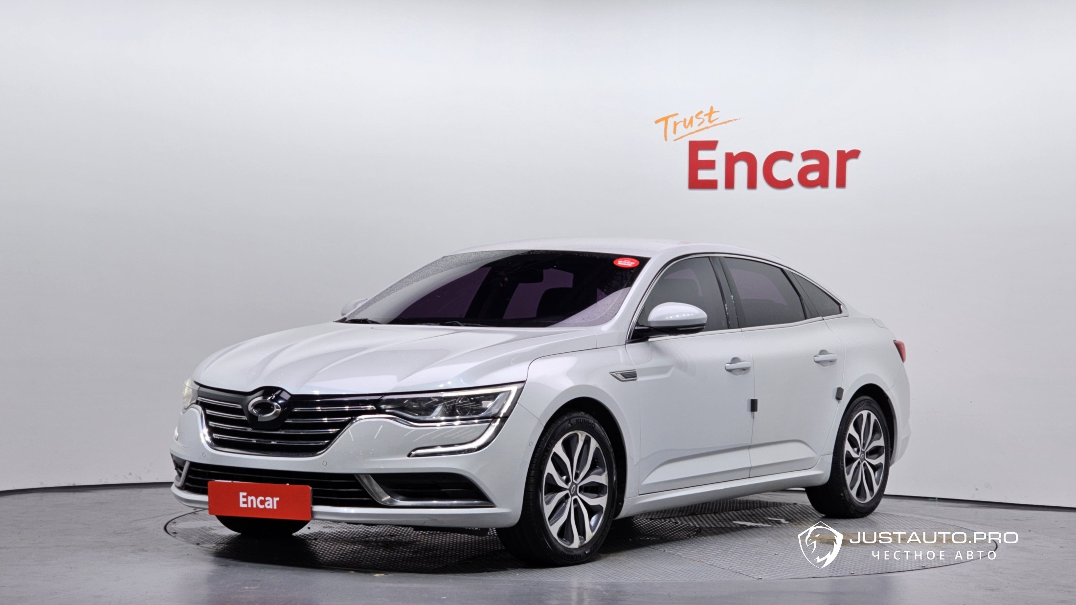 Автомобиль Renault-KoreaSamsung SM6