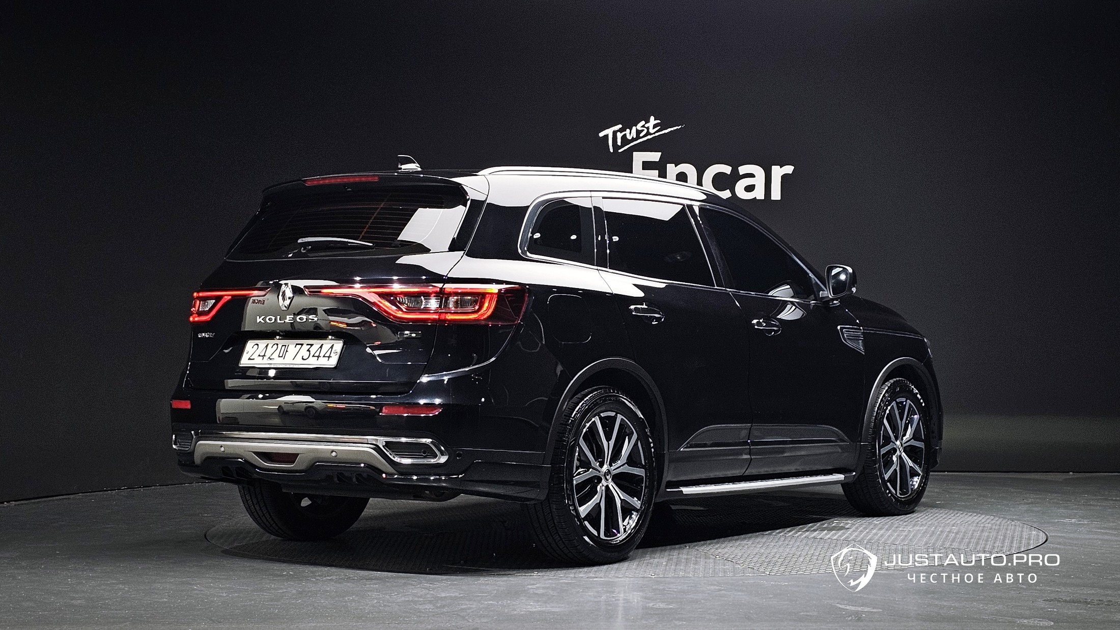 Автомобиль Renault-KoreaSamsung QM6