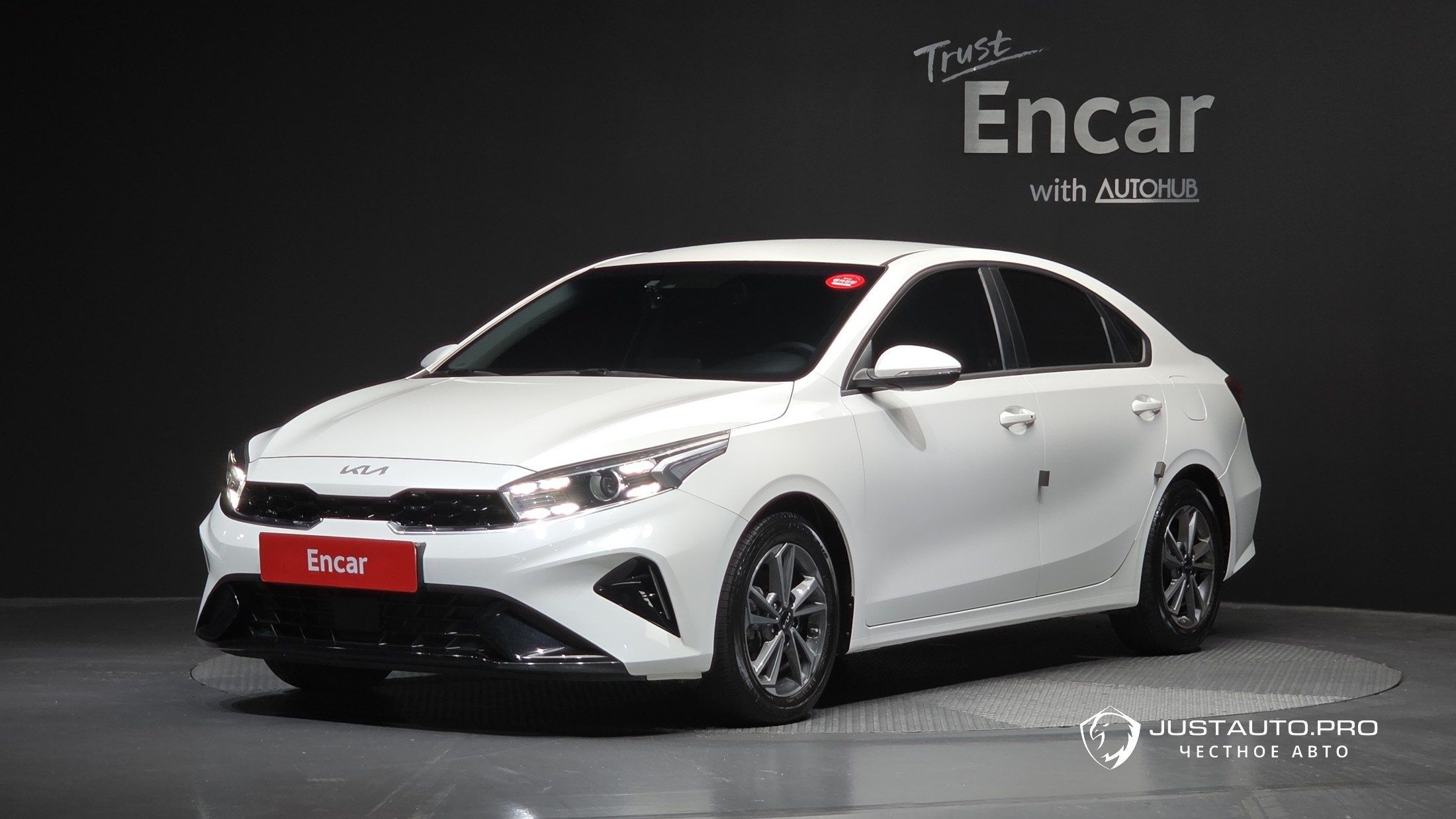 Автомобиль Kia K3