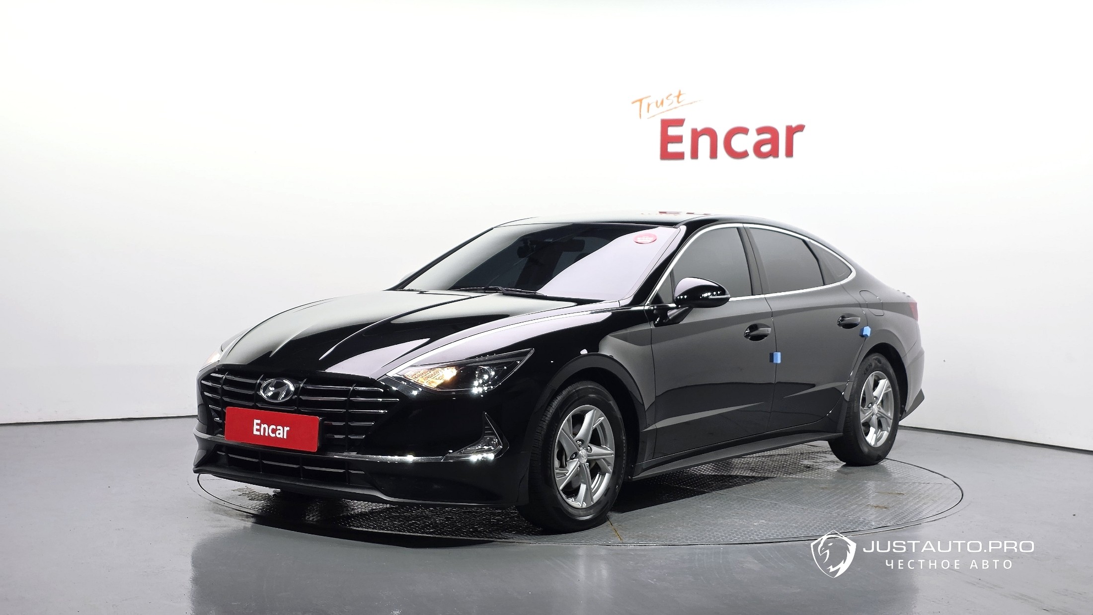 Автомобиль Hyundai Sonata