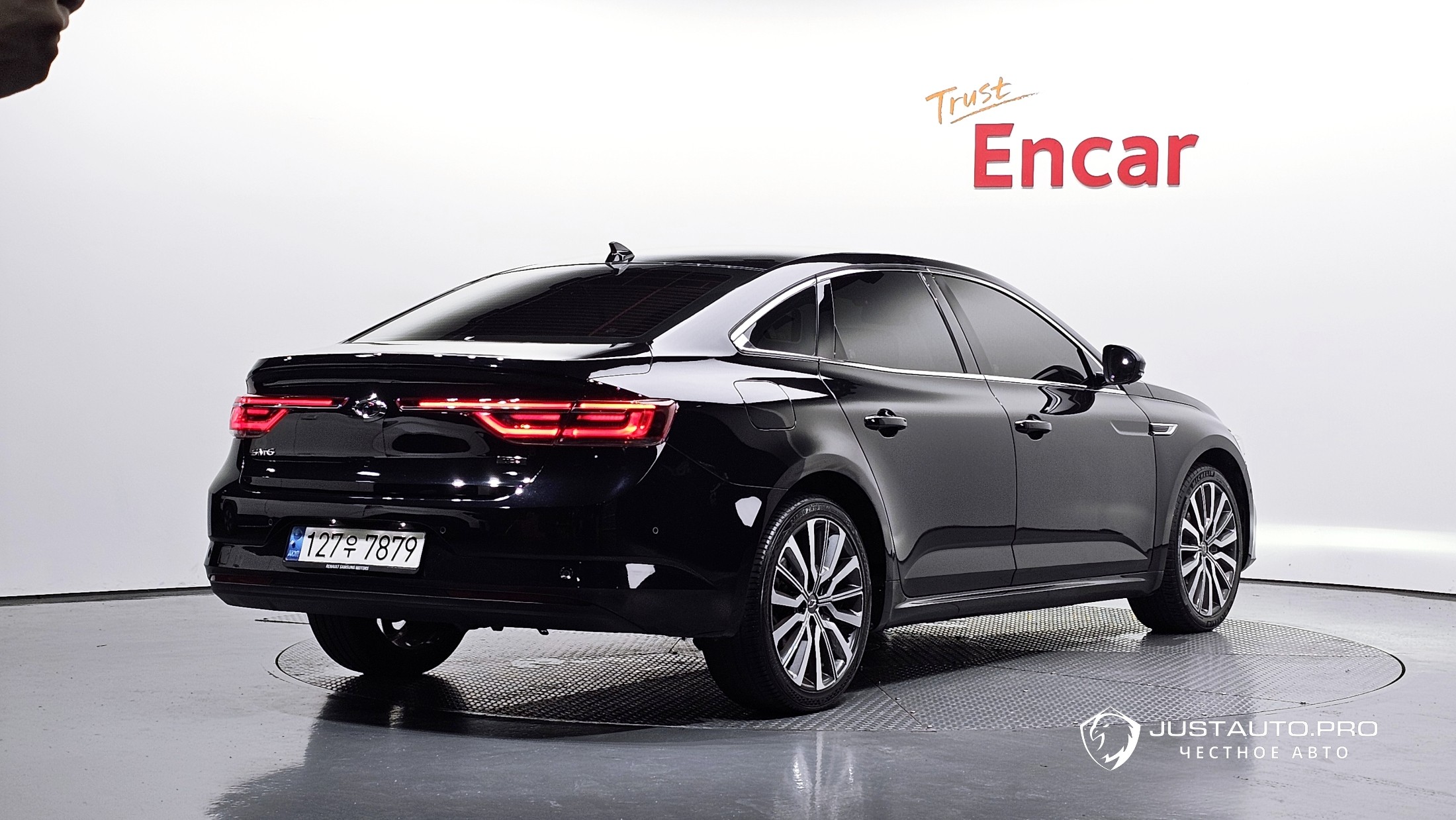 Автомобиль Renault-KoreaSamsung SM6