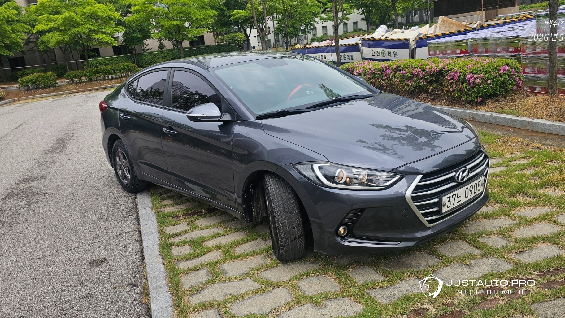 Автомобиль Hyundai AVANTE
