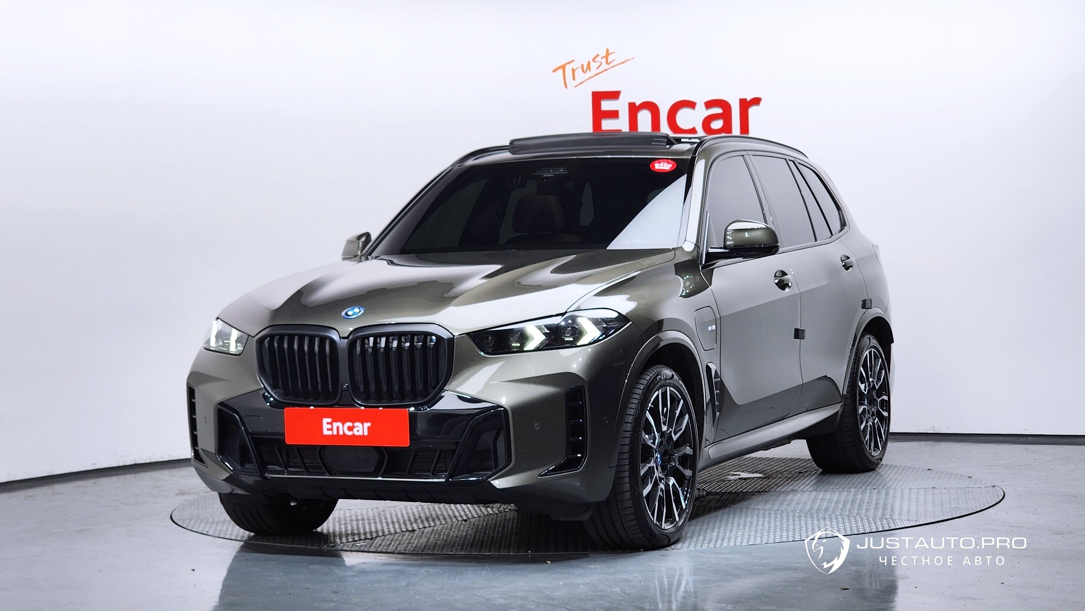 Автомобиль BMW X5