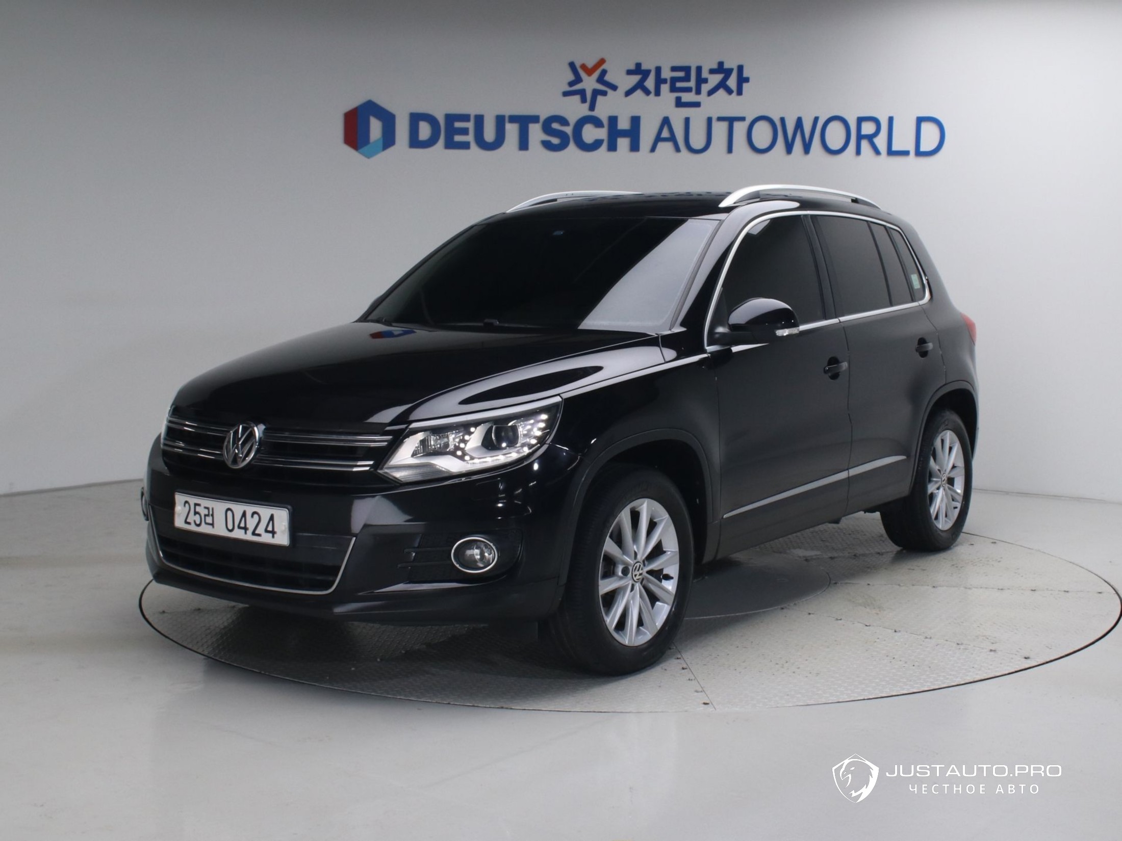 Автомобиль Volkswagen Tiguan