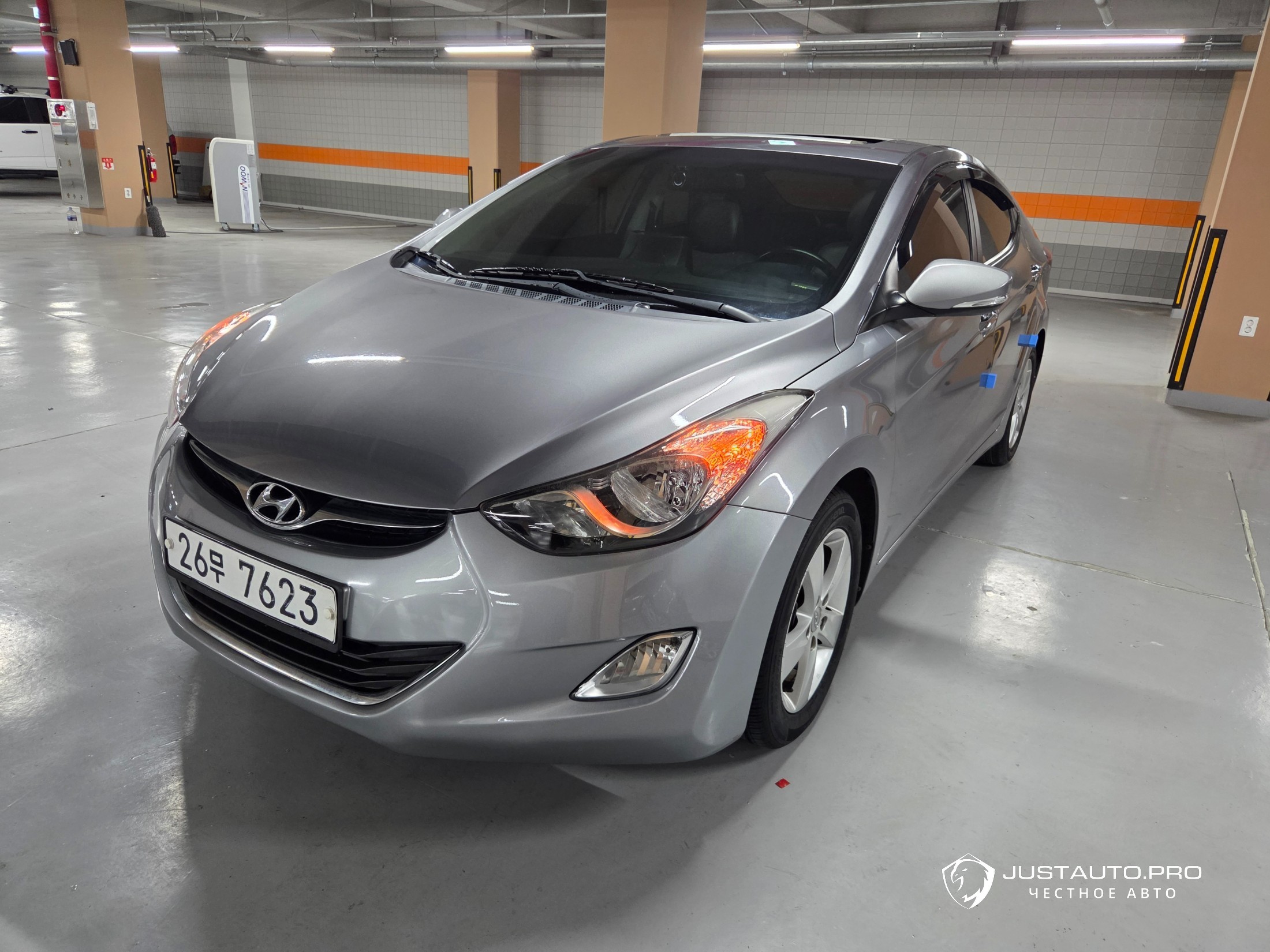 Автомобиль Hyundai AVANTE