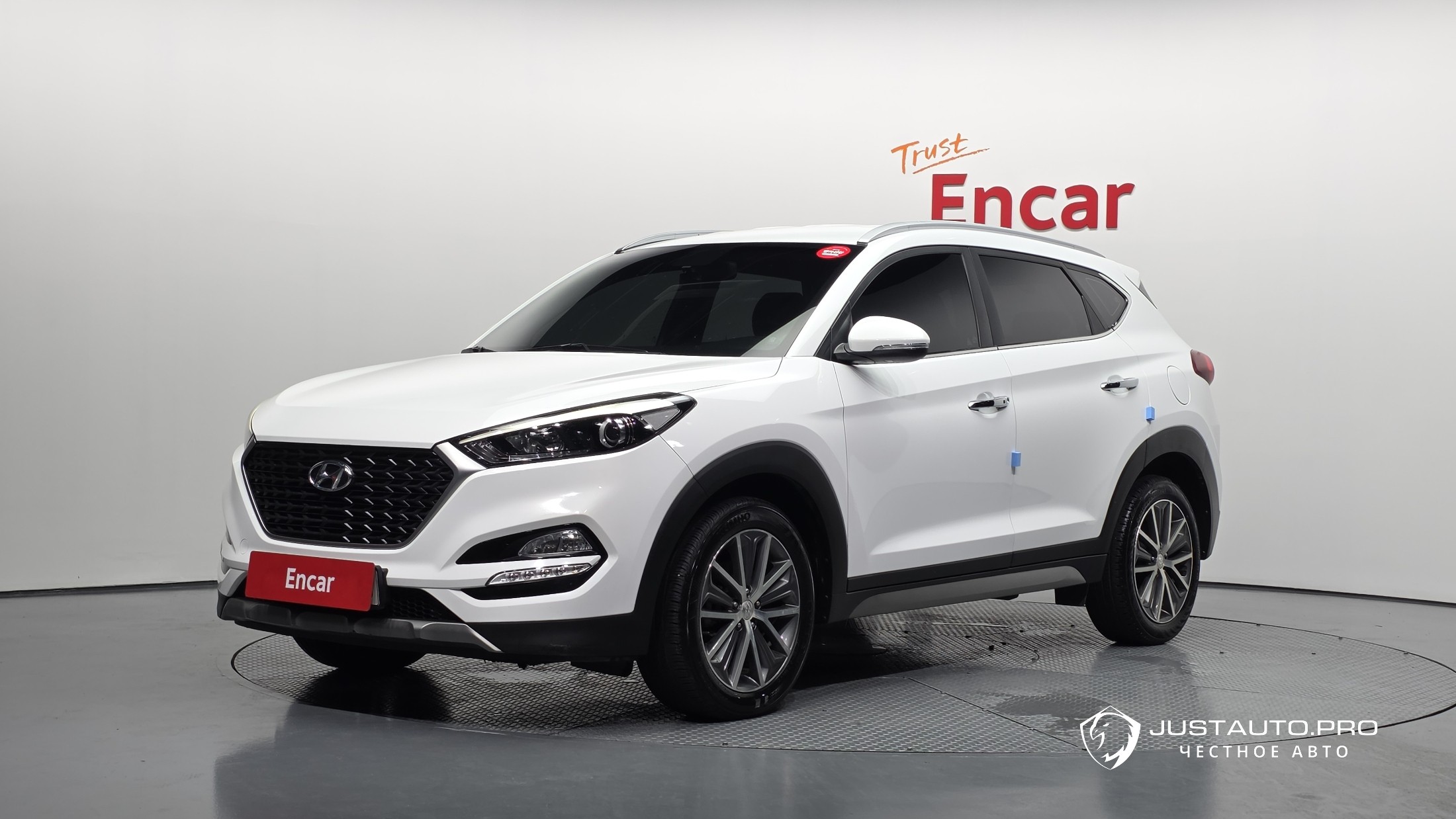 Автомобиль Hyundai Tucson