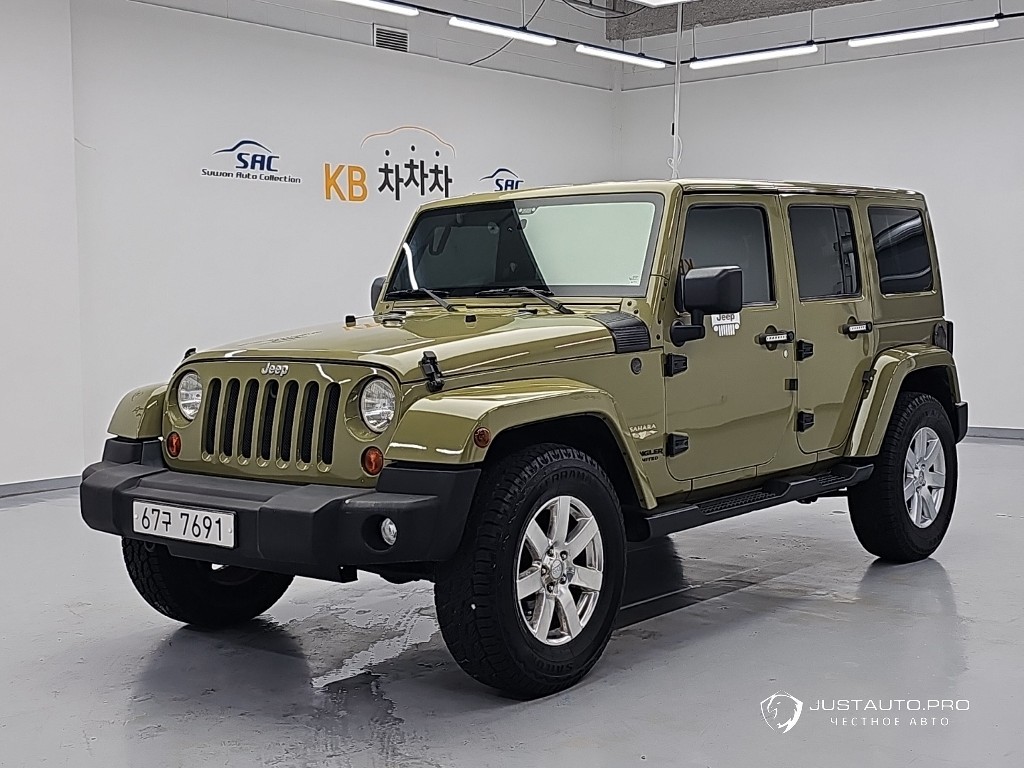 Автомобиль Jeep Wrangler