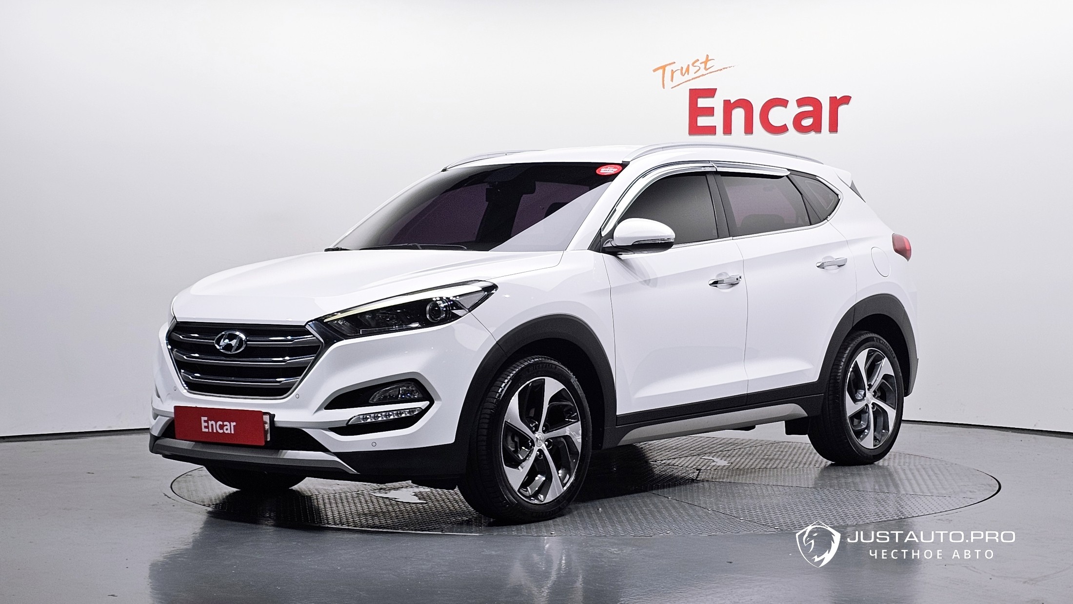 Автомобиль Hyundai Tucson